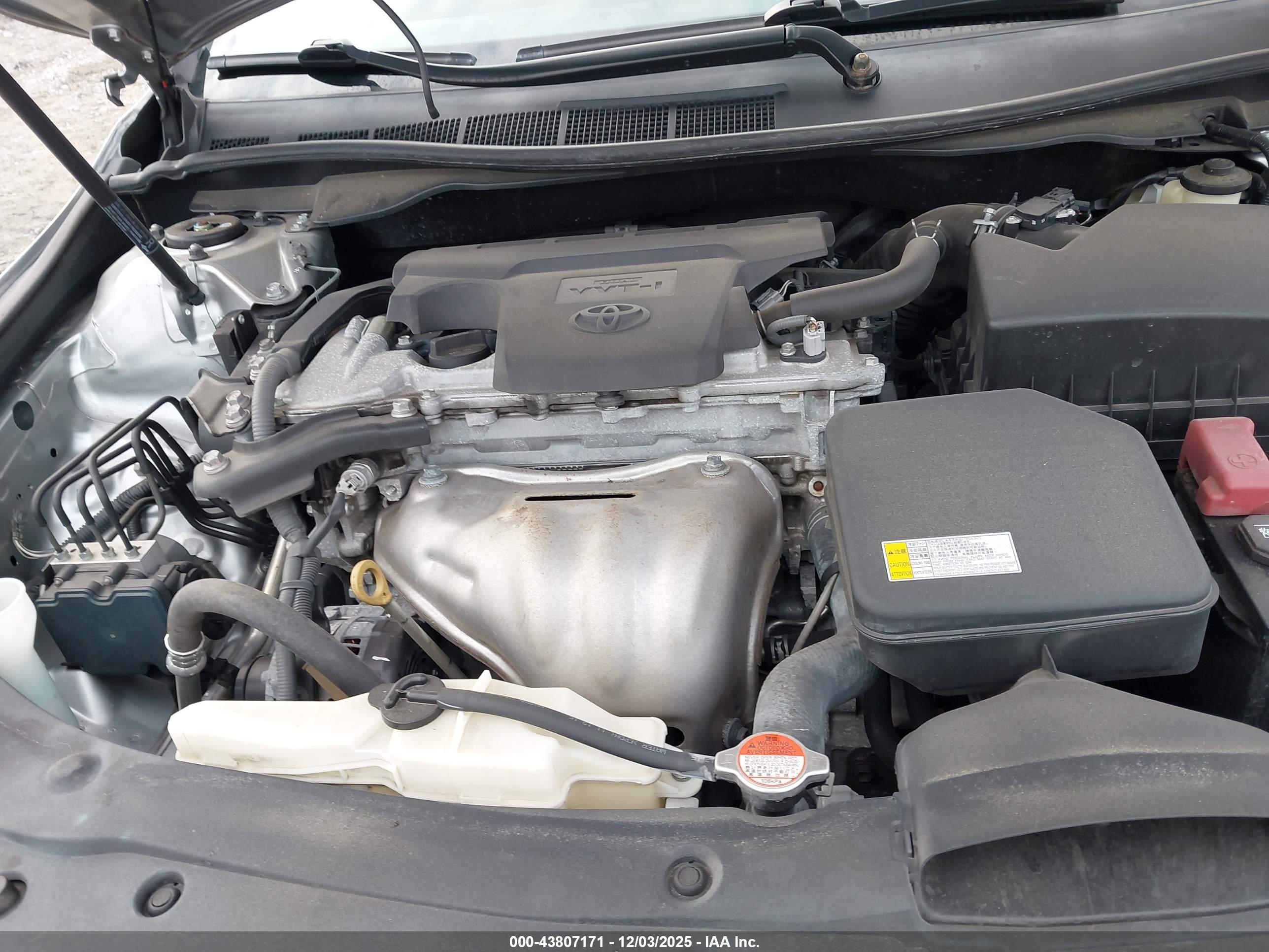 TOYOTA CAMRY image 10
