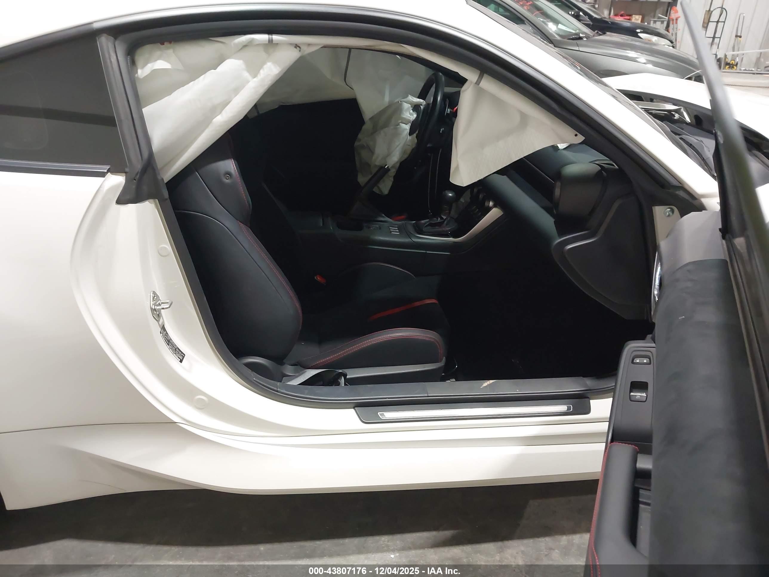 SUBARU BRZ image 5