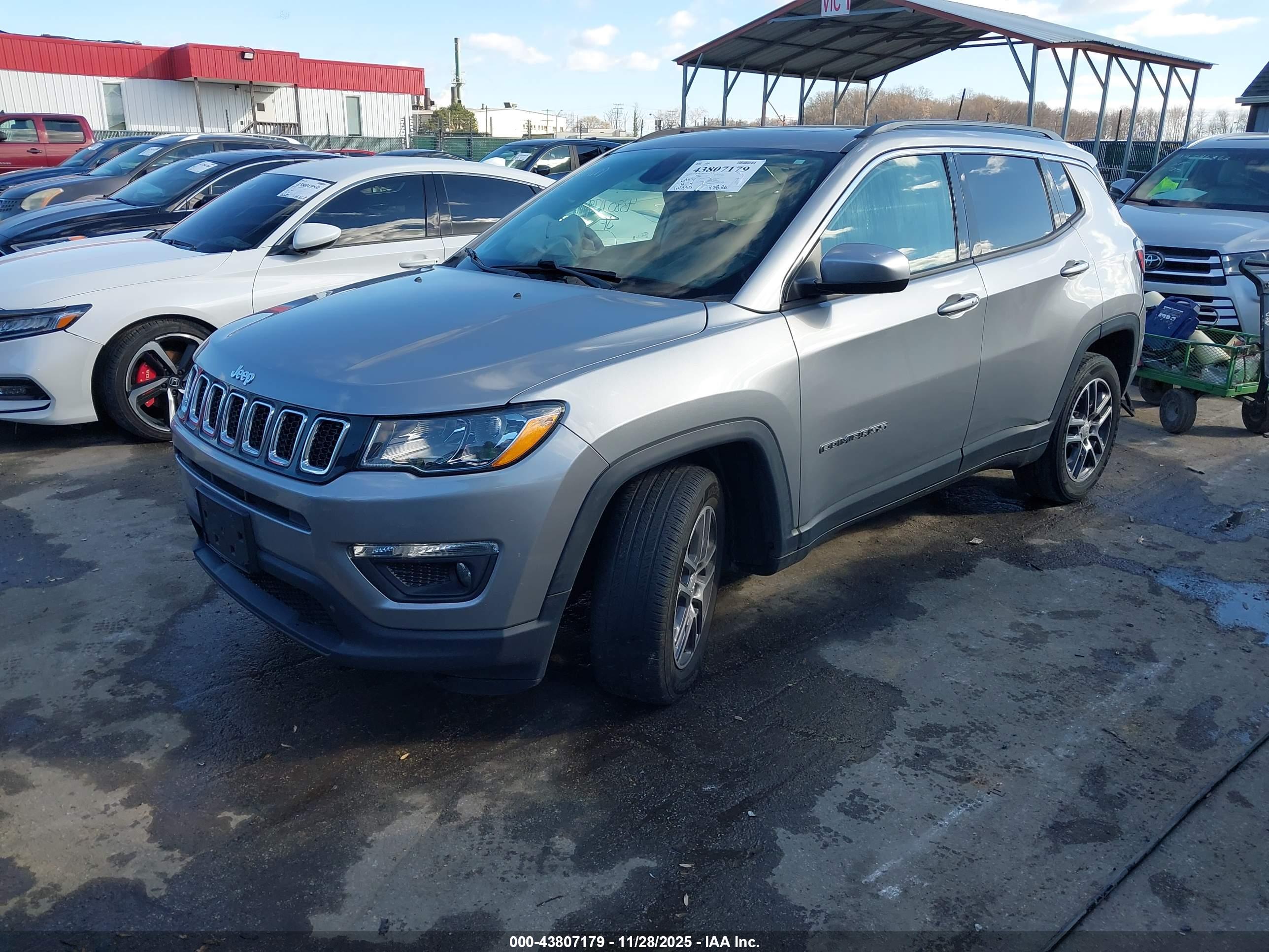 JEEP COMPASS image 2