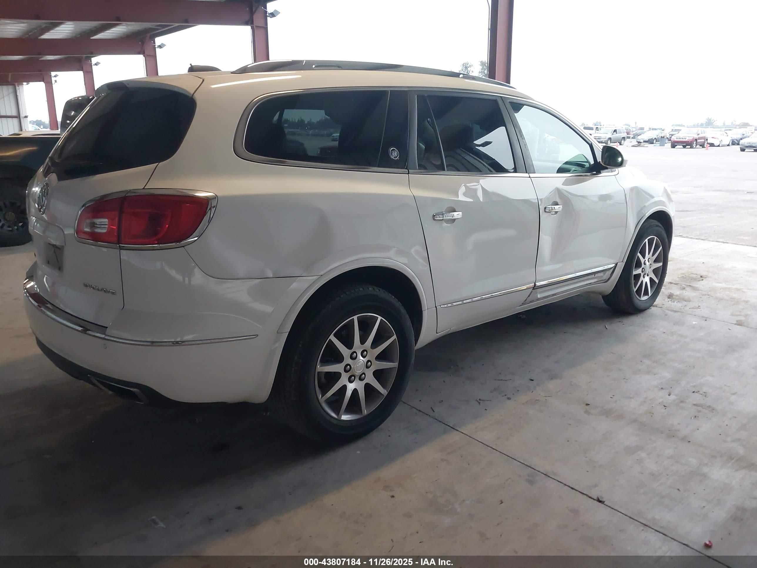 BUICK ENCLAVE image 4