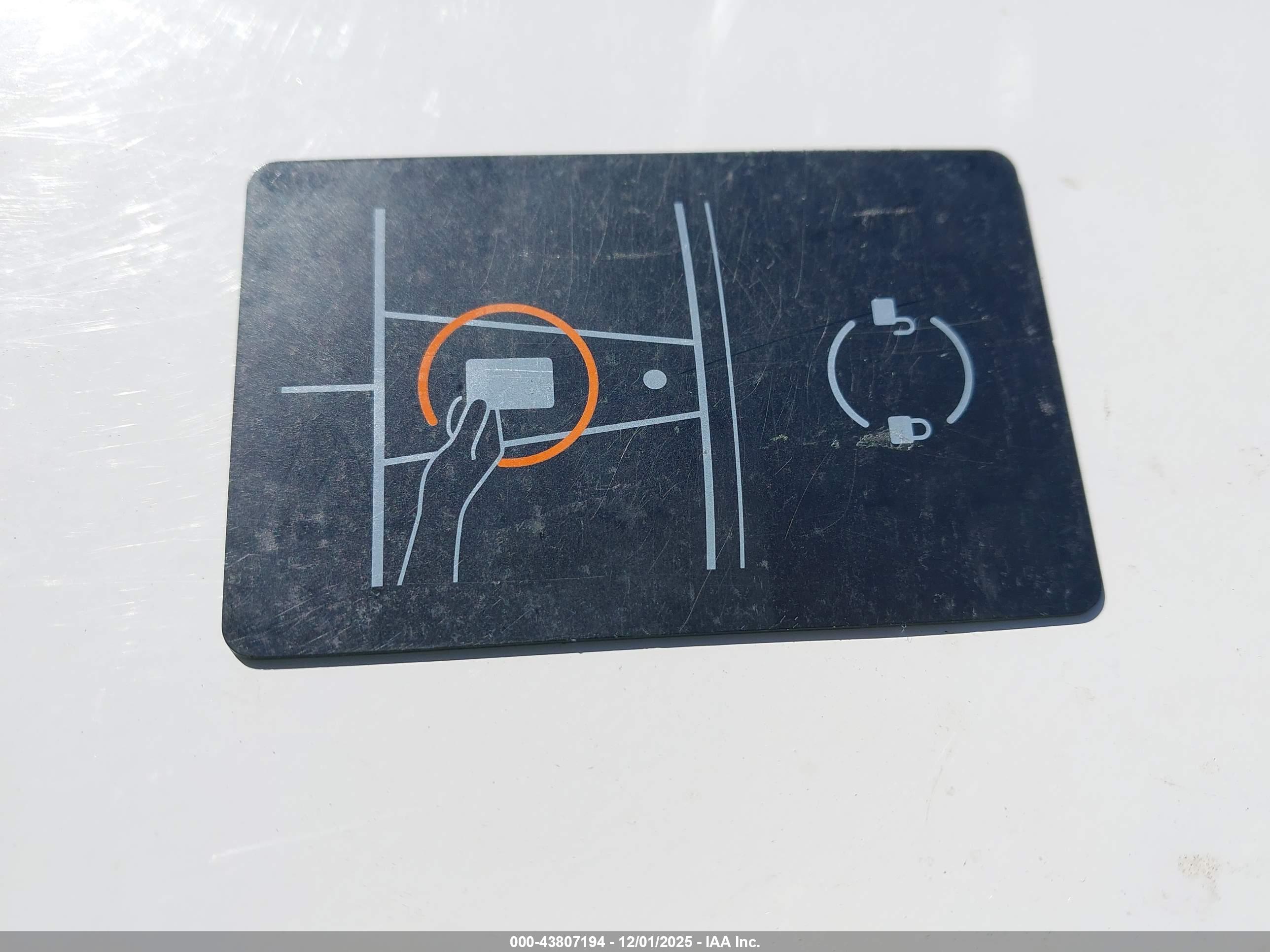 TESLA MODEL image 11