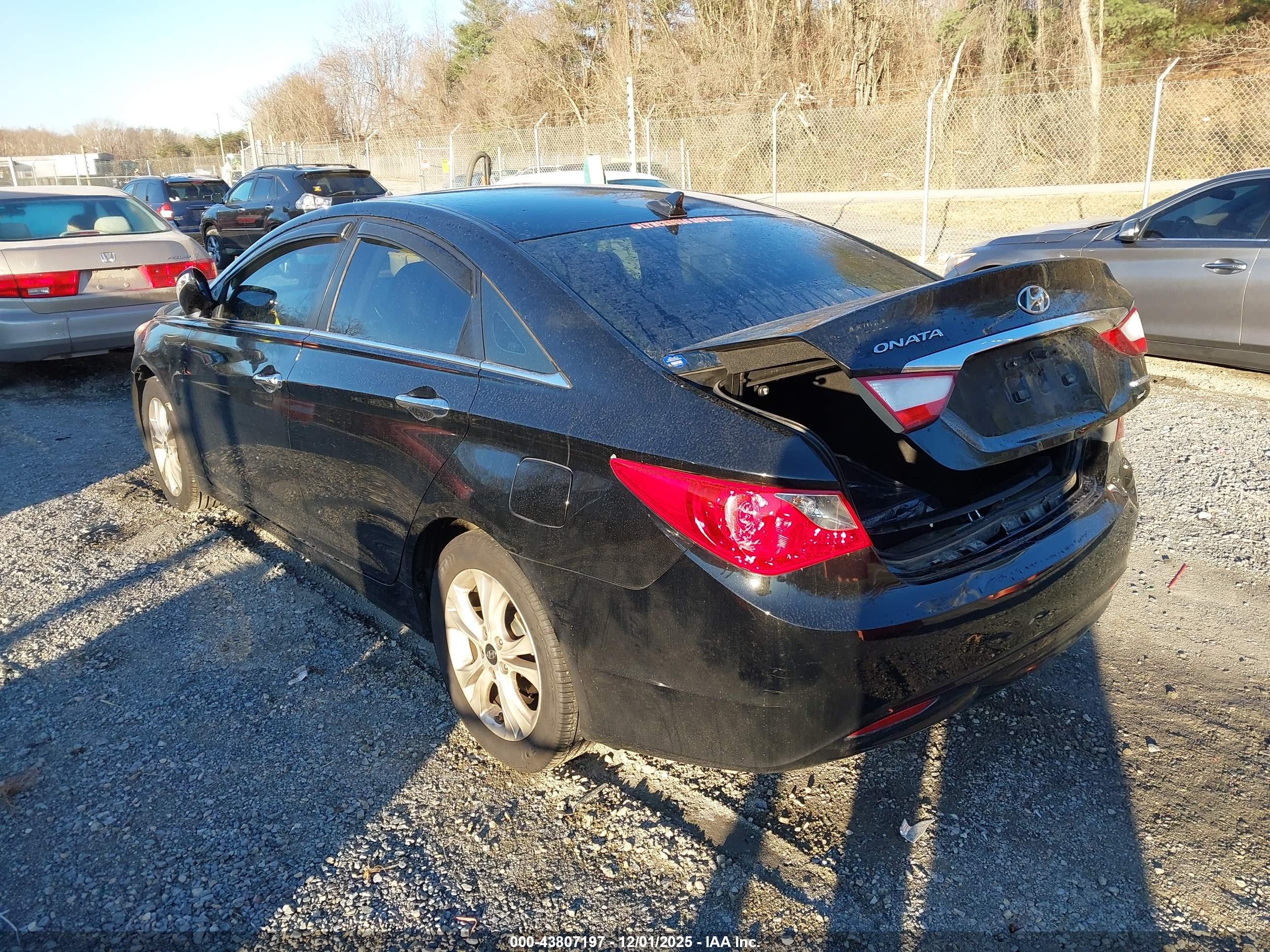 HYUNDAI SONATA image 3