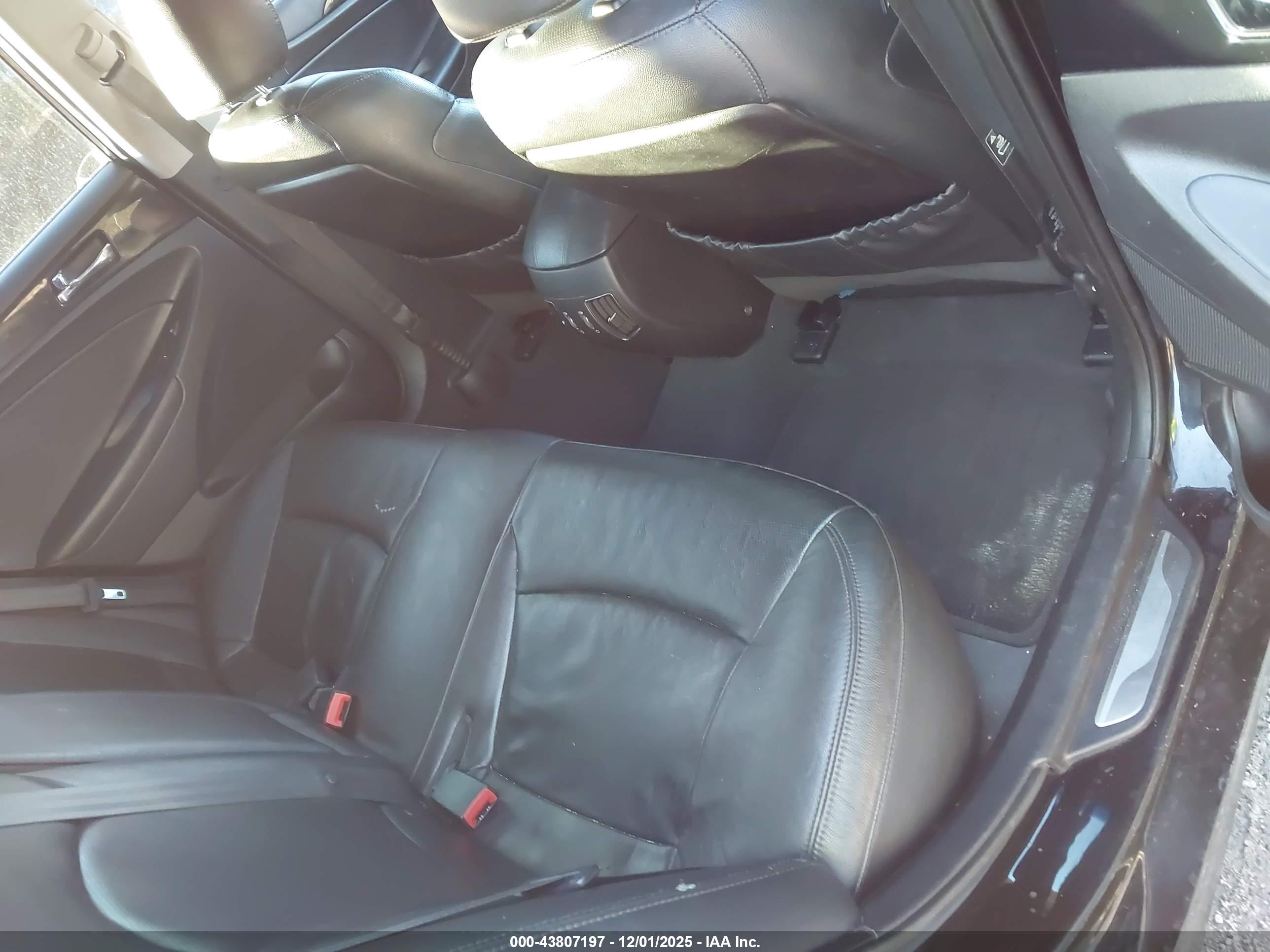 HYUNDAI SONATA image 8