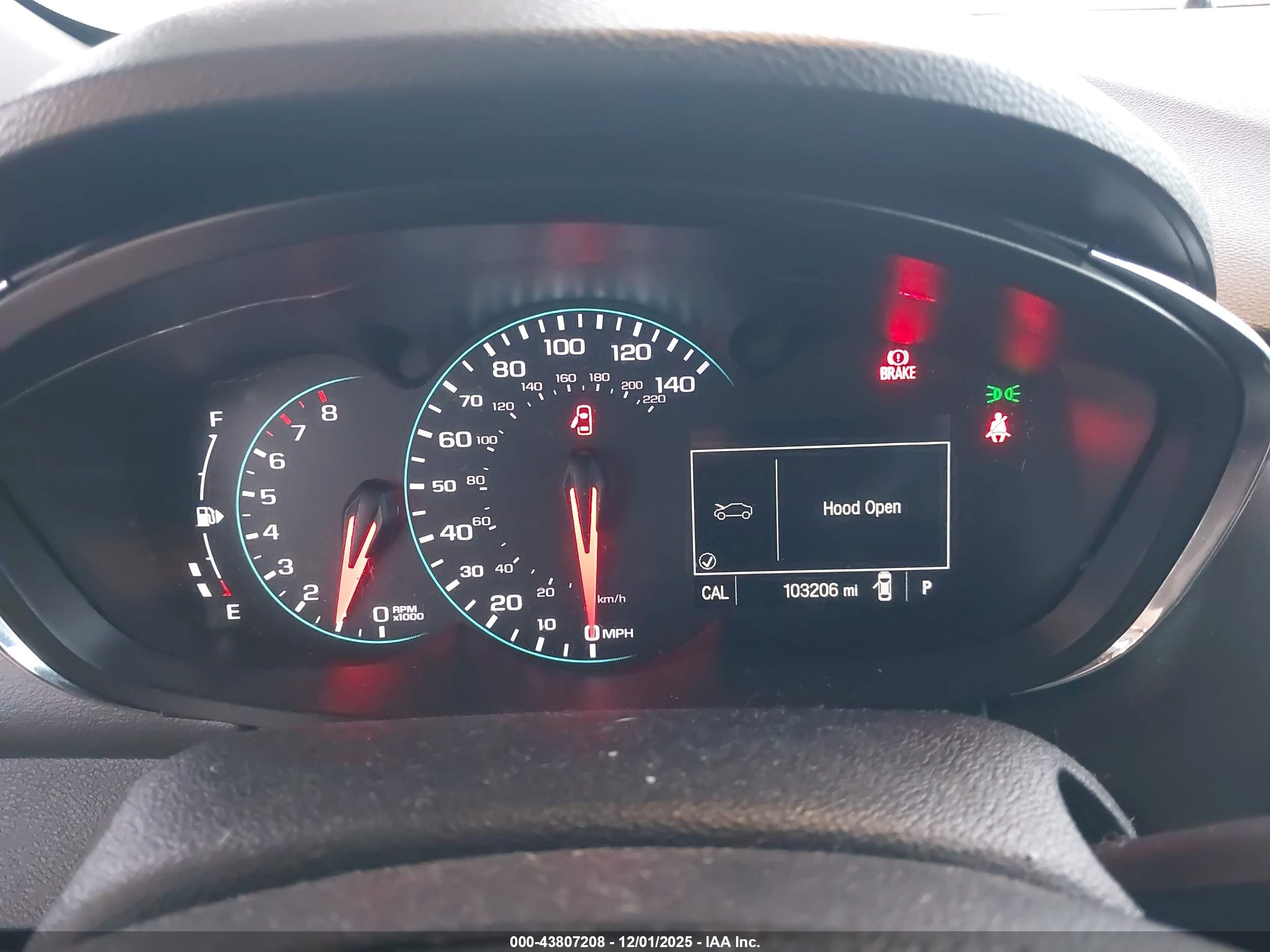 CHEVROLET TRAX image 7