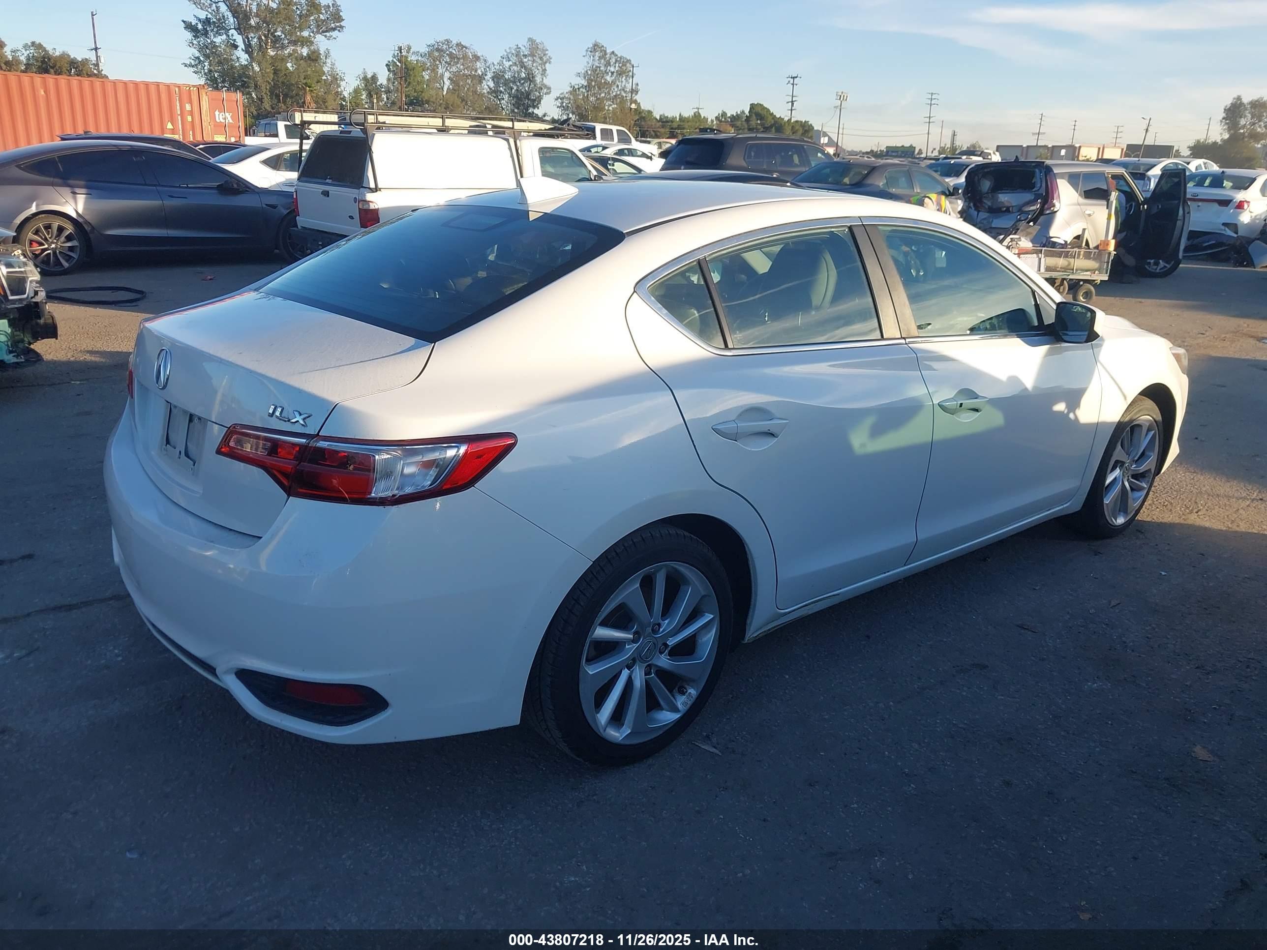 ACURA ILX image 4