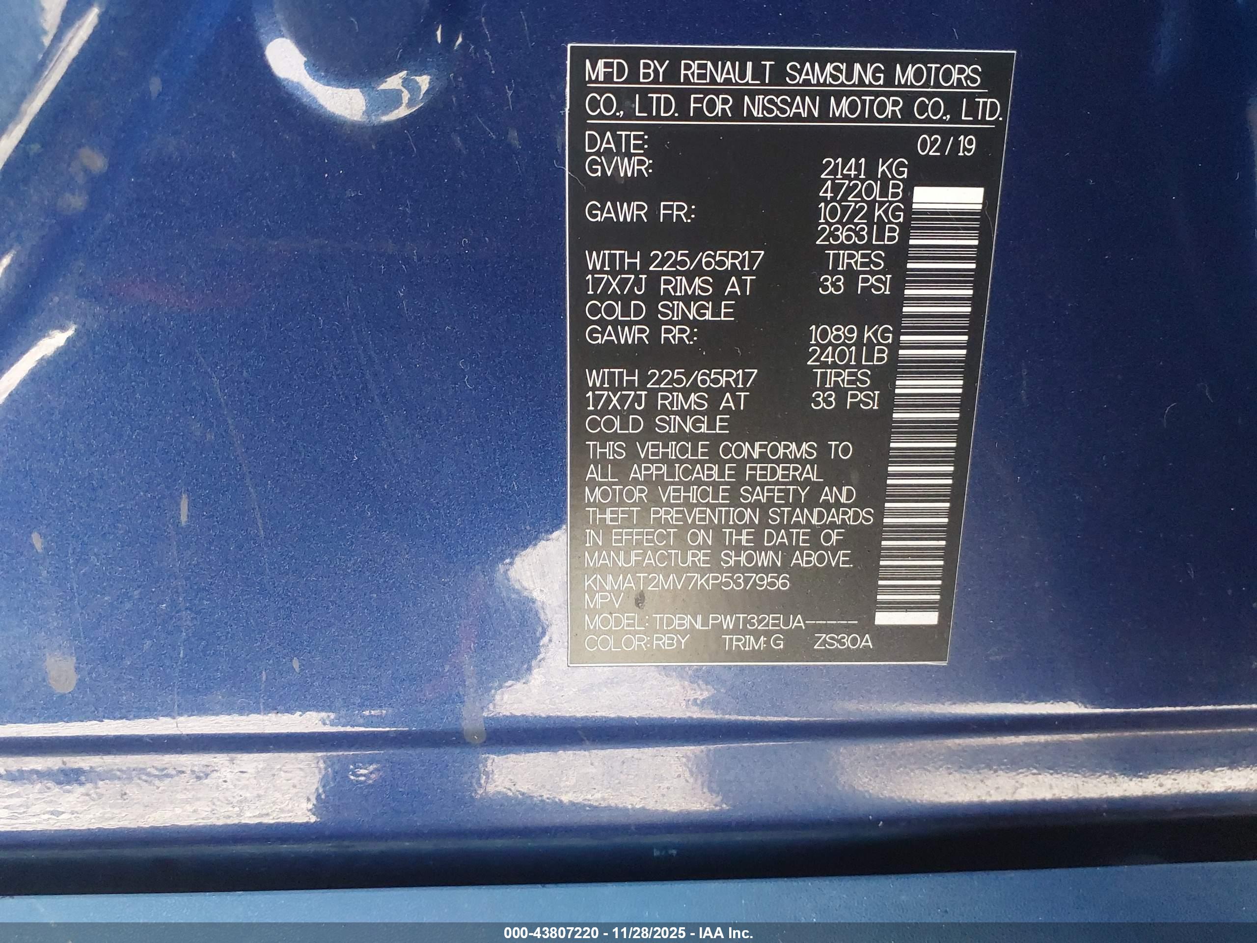 NISSAN ROGUE image 9