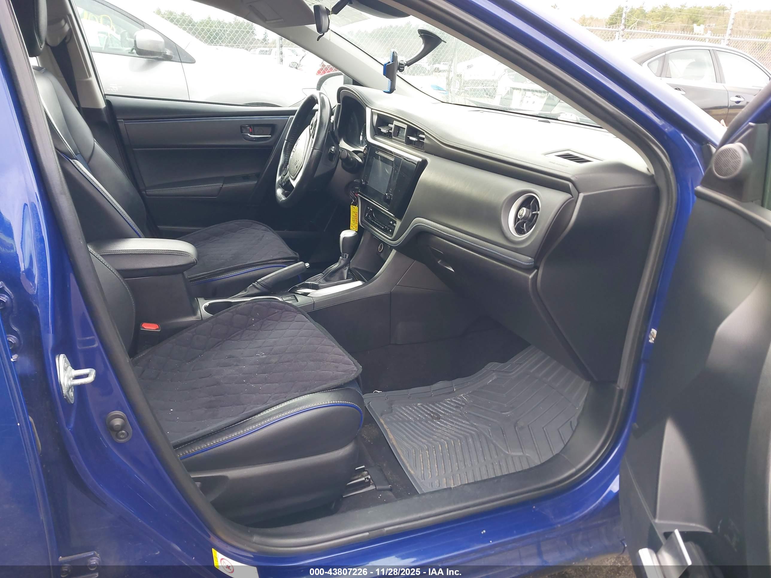 TOYOTA COROLLA image 5