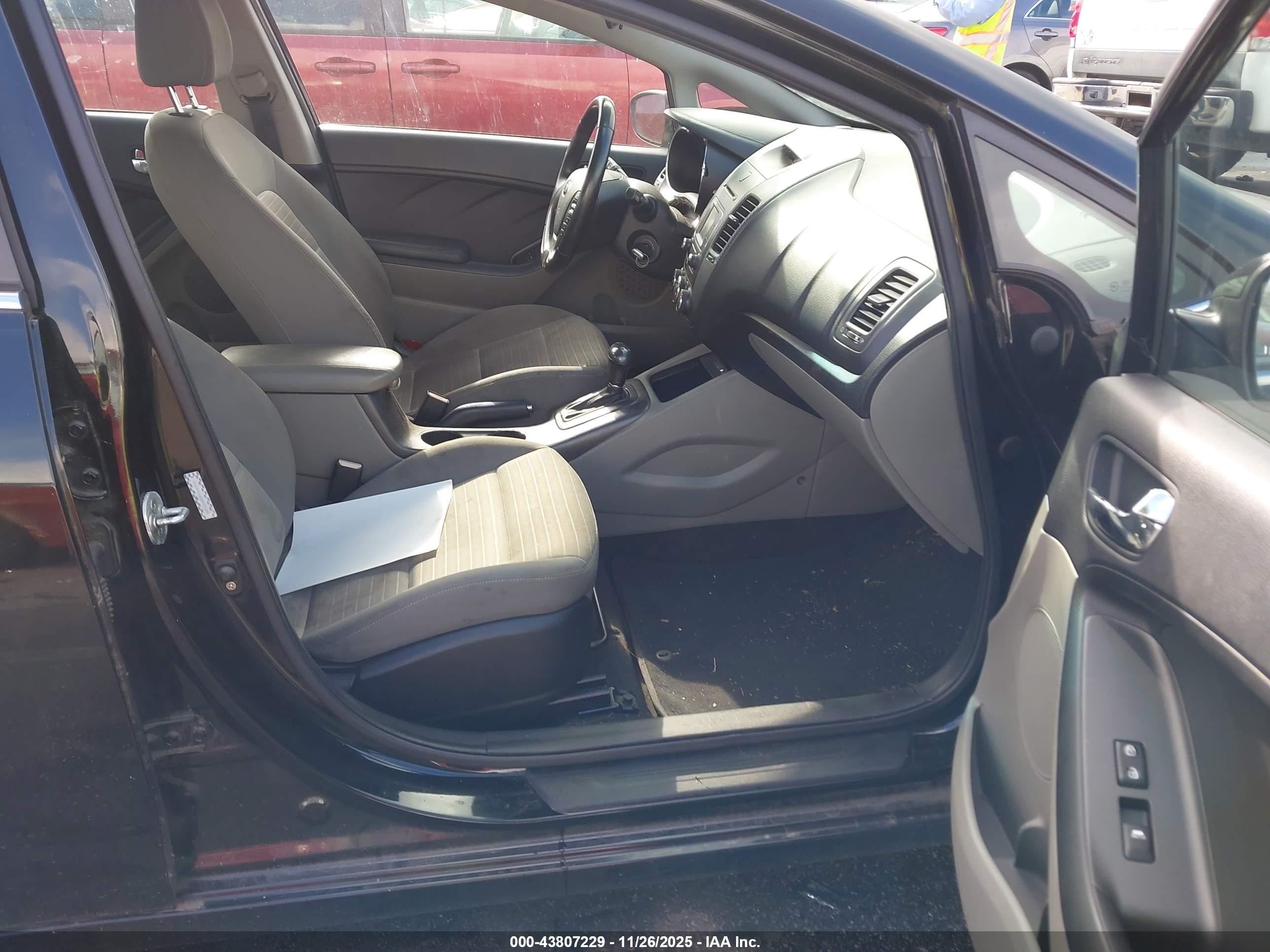 KIA FORTE image 5