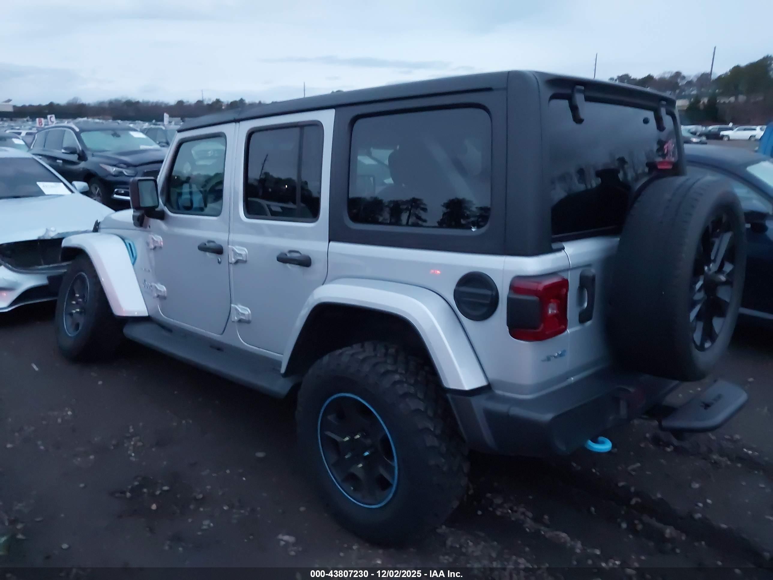 JEEP WRANGLER image 3
