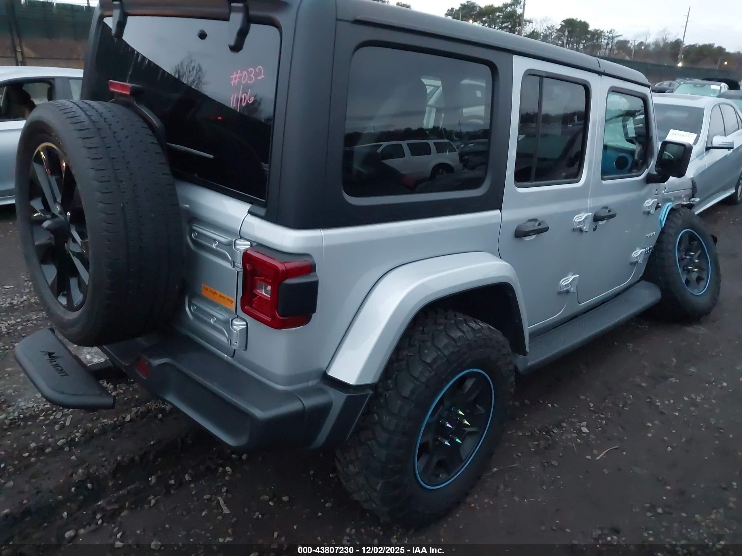 JEEP WRANGLER image 4