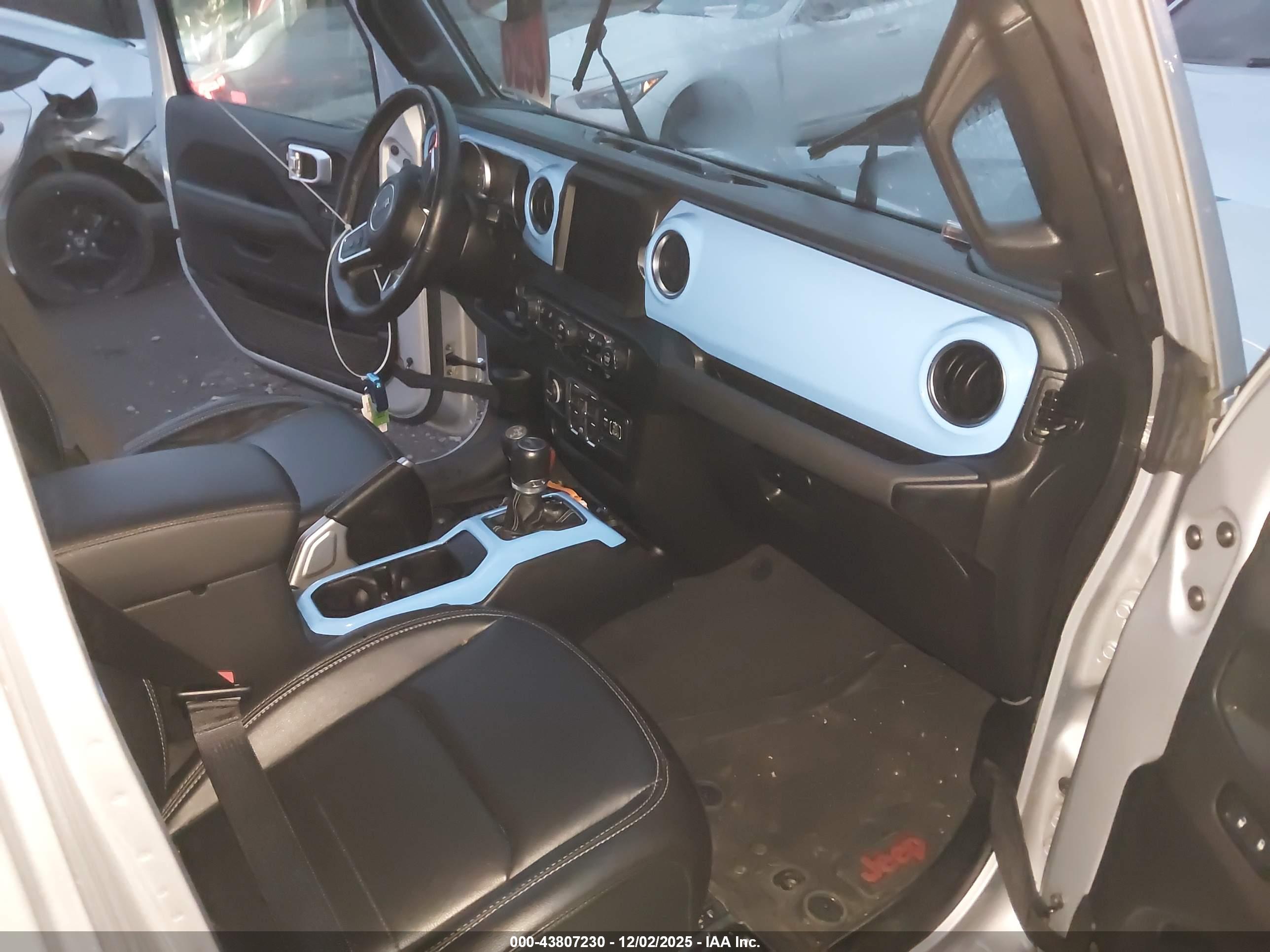 JEEP WRANGLER image 5