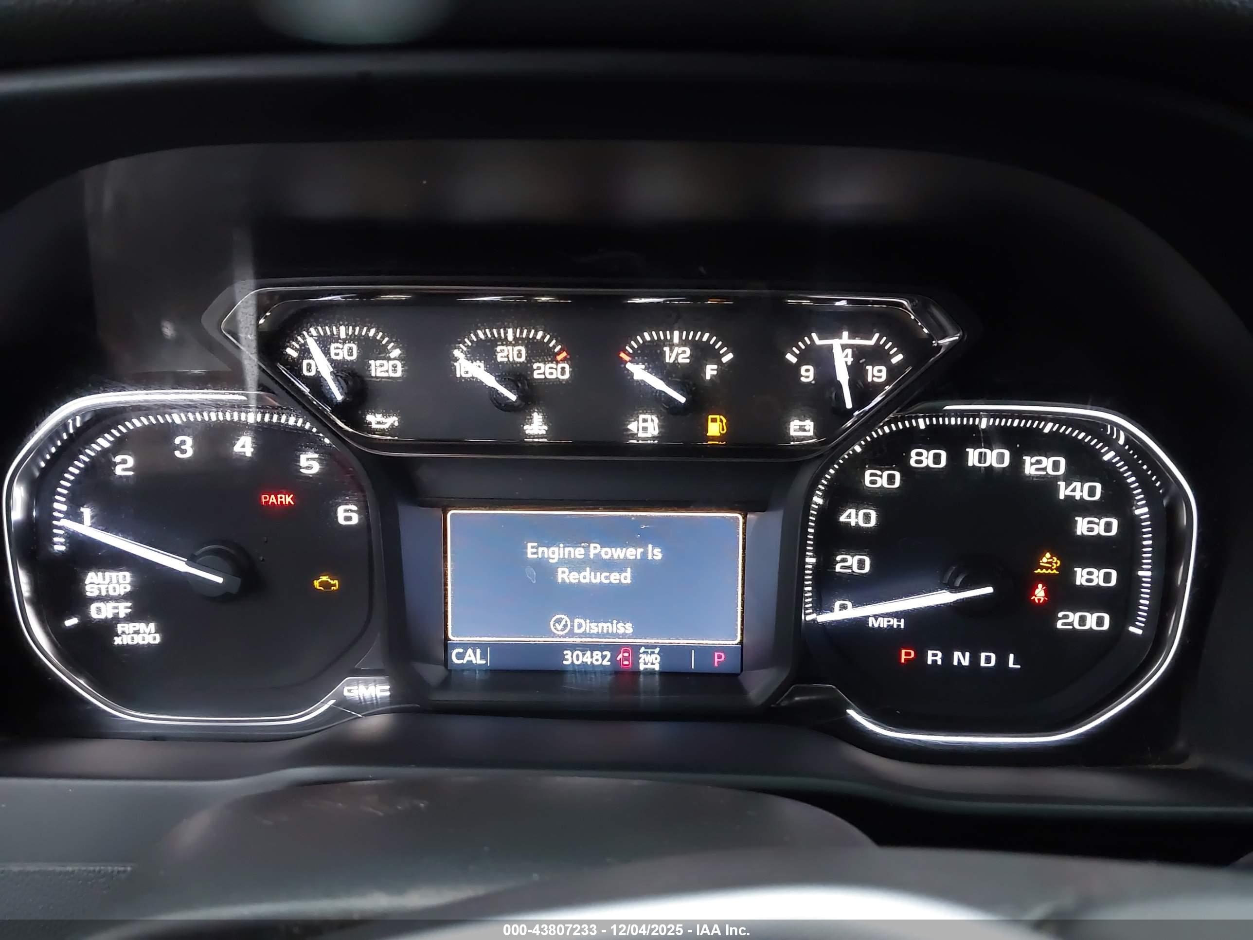 GMC SIERRA image 7