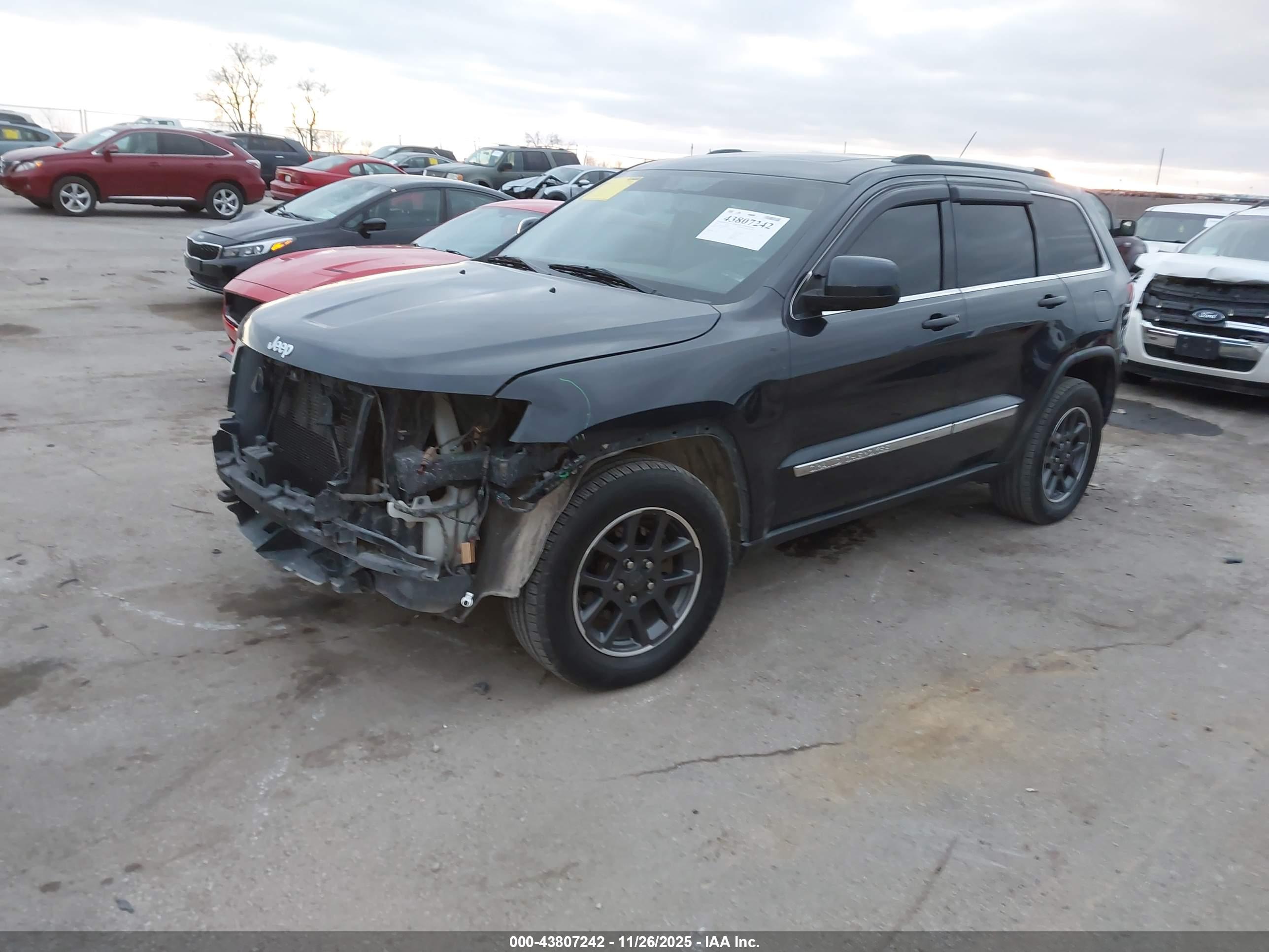 JEEP GRAND image 2