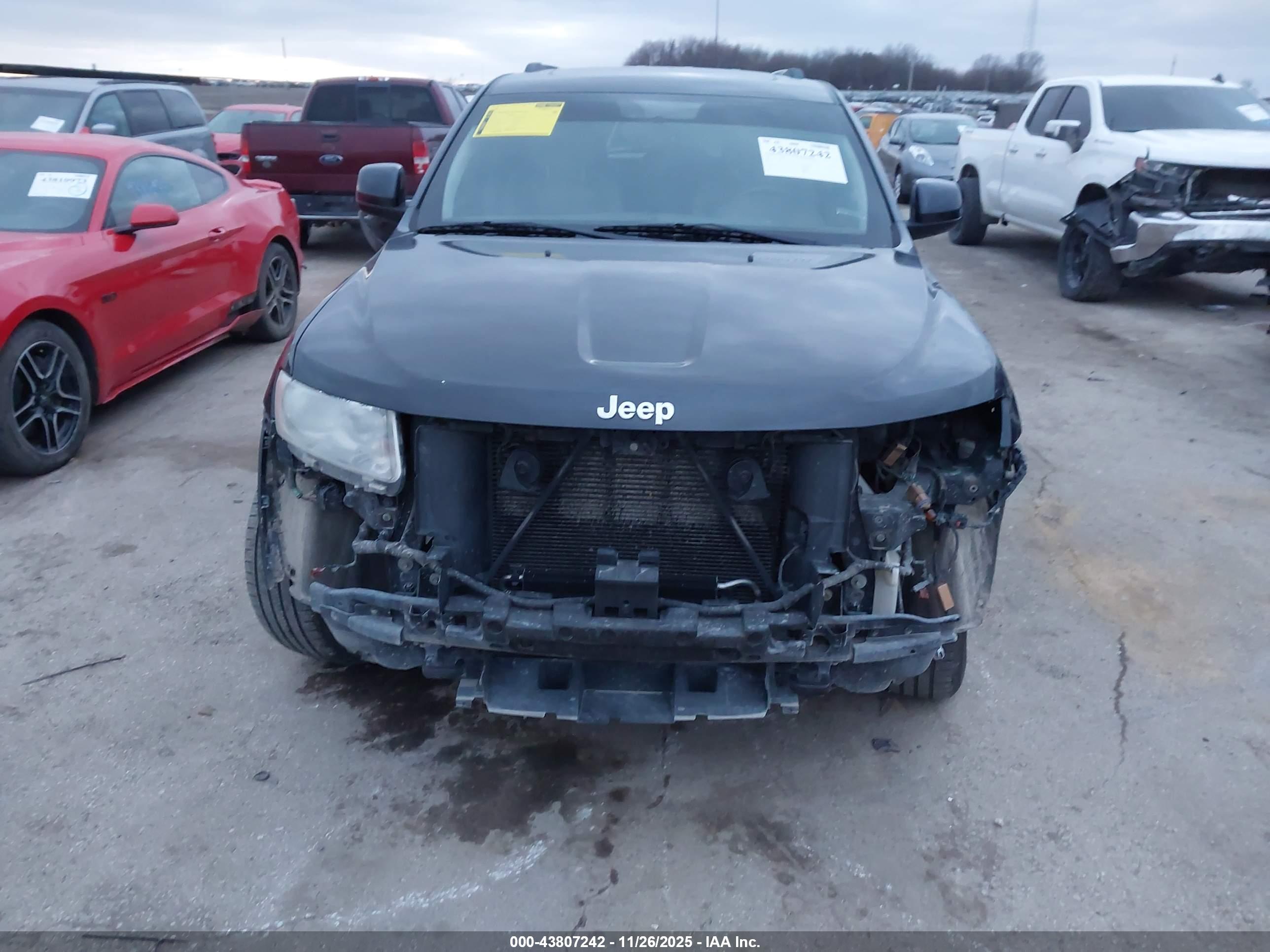 JEEP GRAND image 6