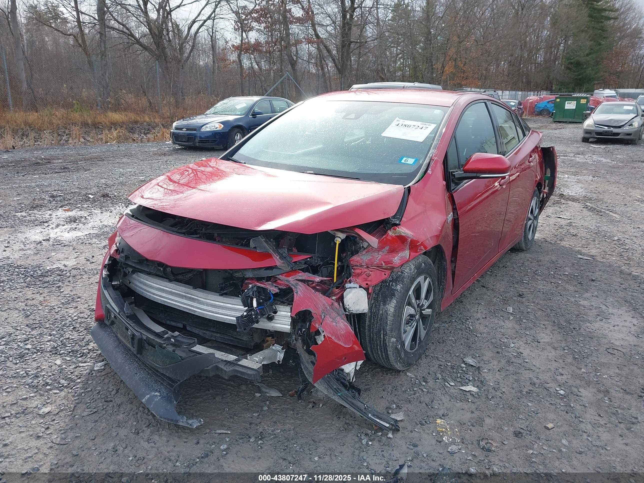 TOYOTA PRIUS image 6
