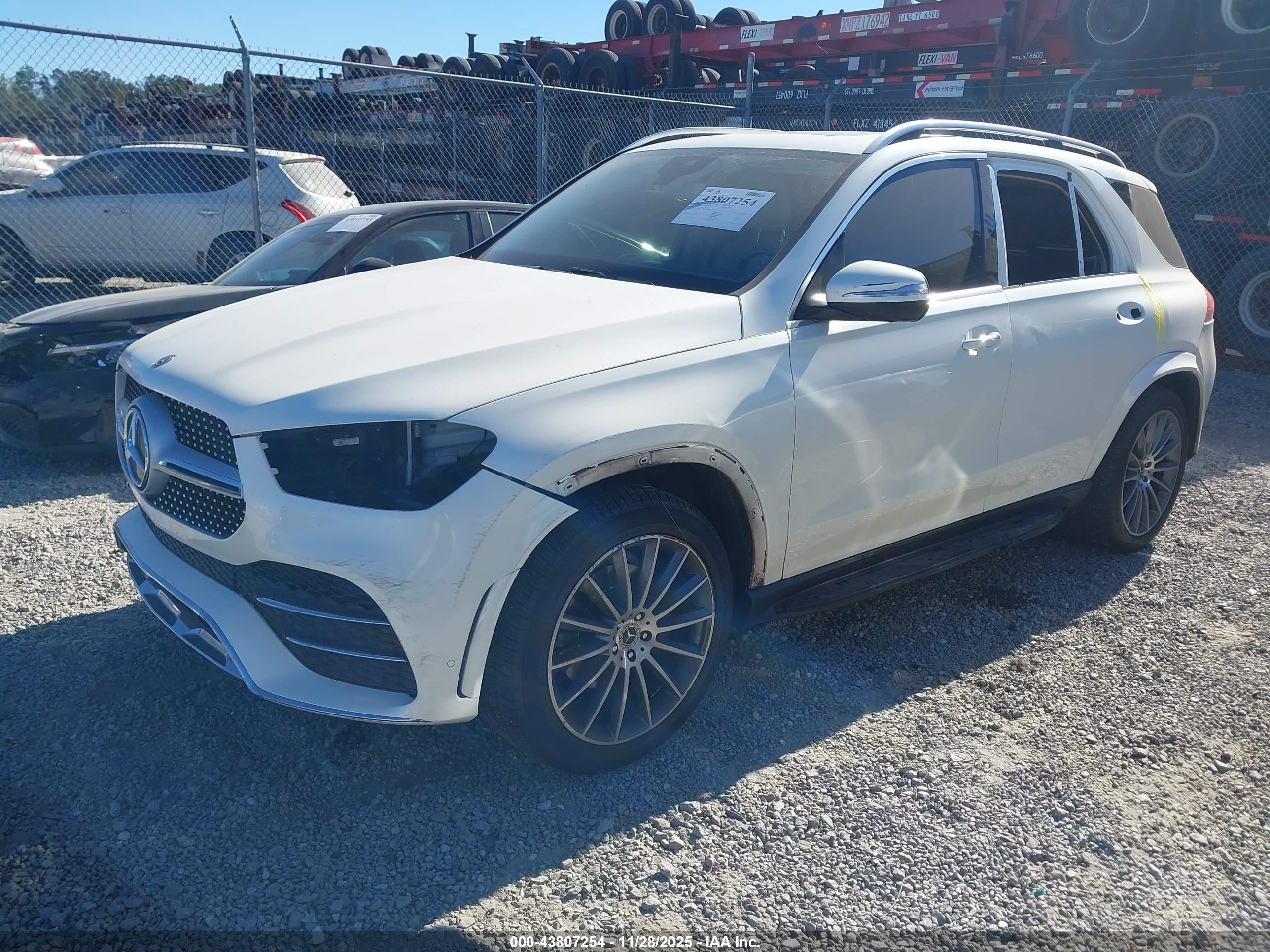MERCEDES-BENZ GLE image 2