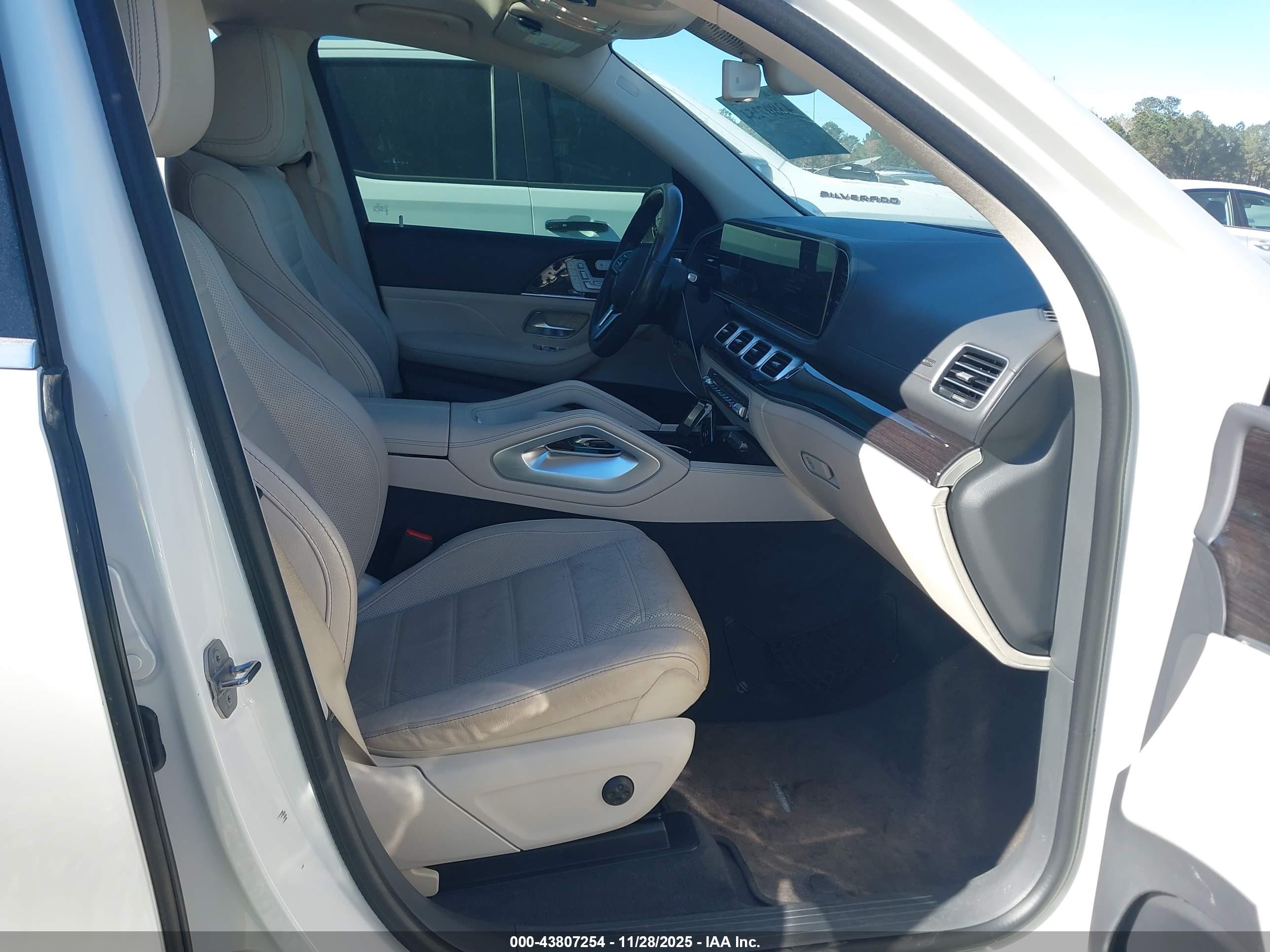 MERCEDES-BENZ GLE image 5