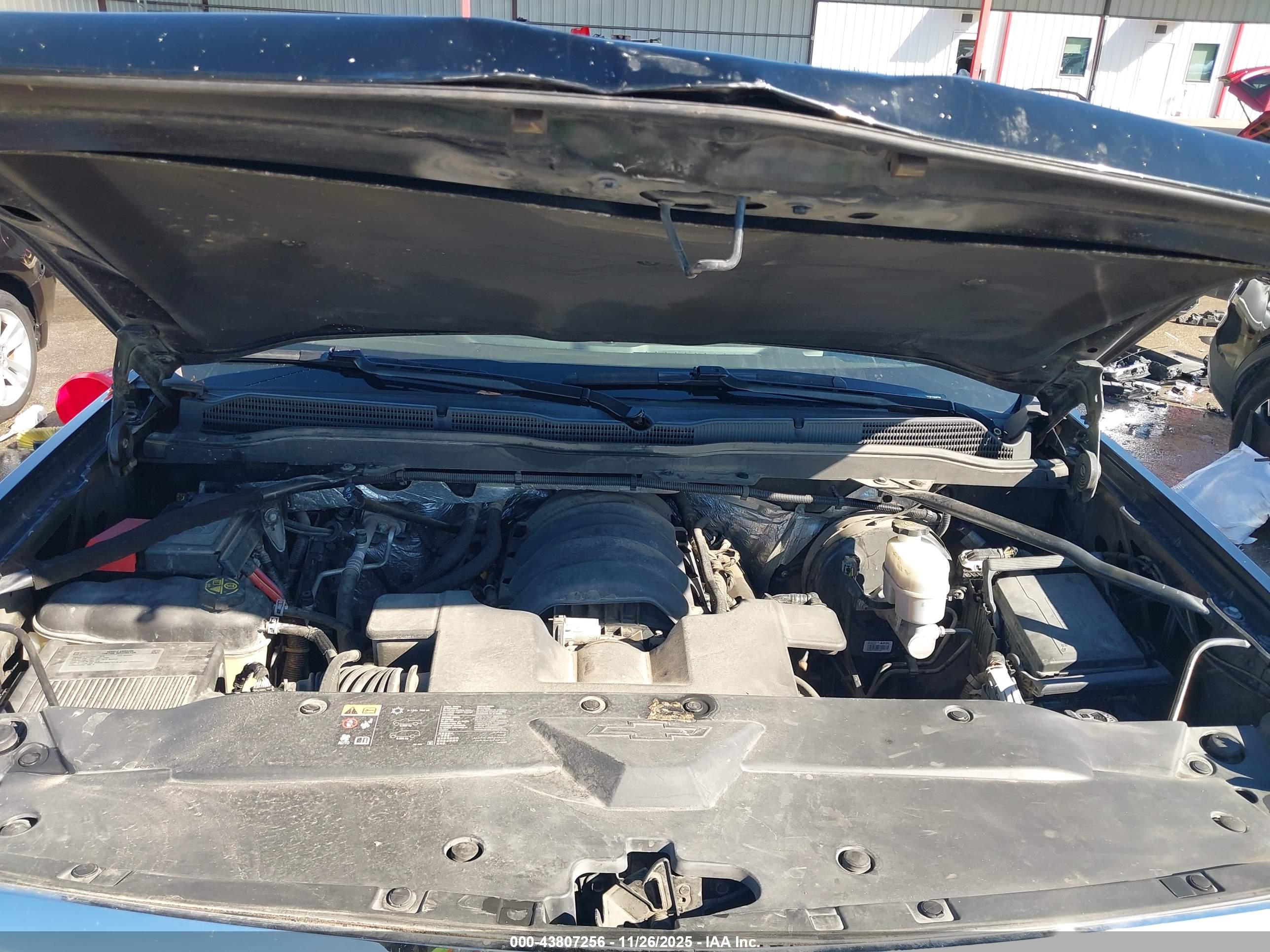 CHEVROLET SILVERADO image 10
