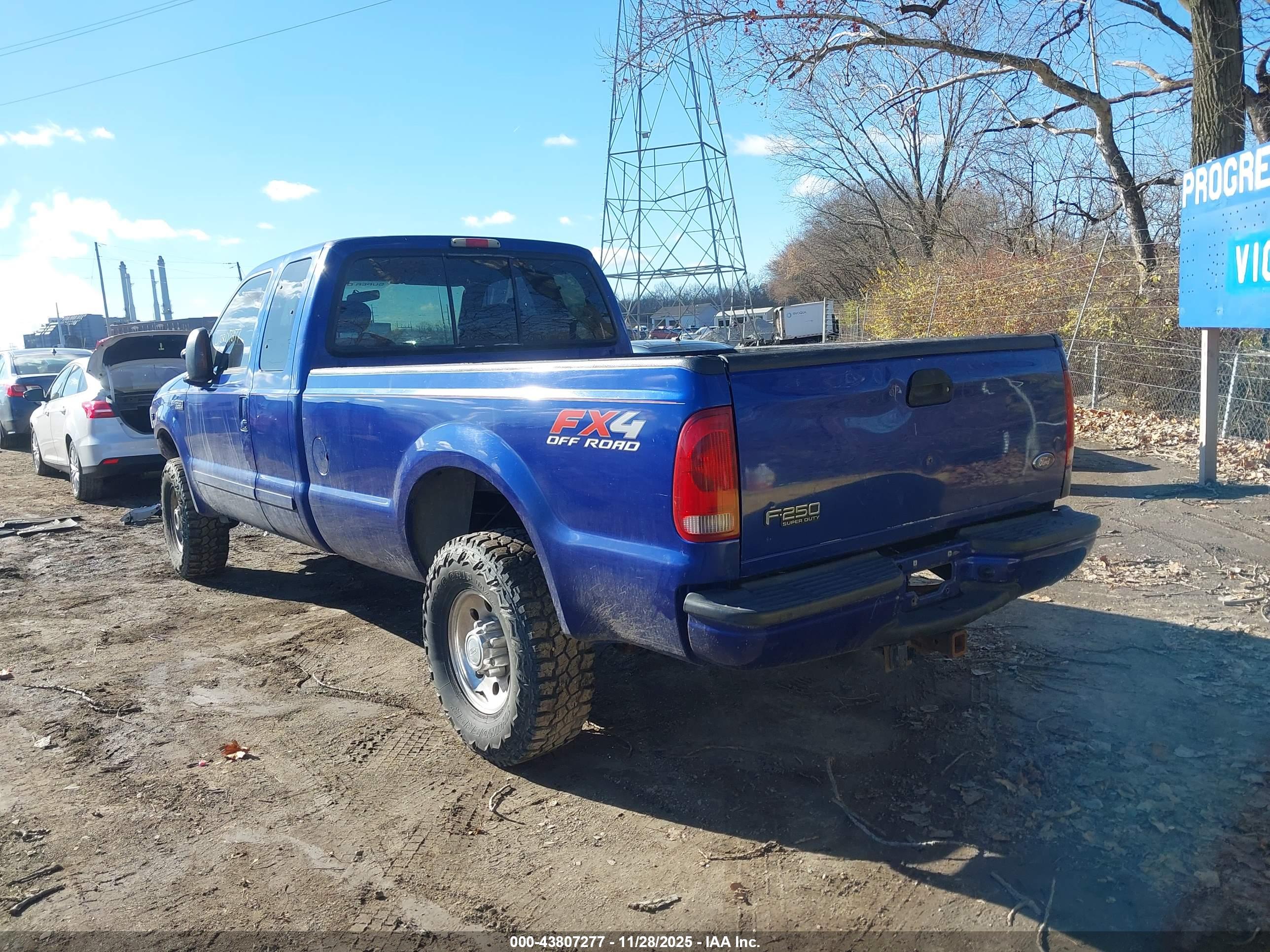 FORD F-250 image 3