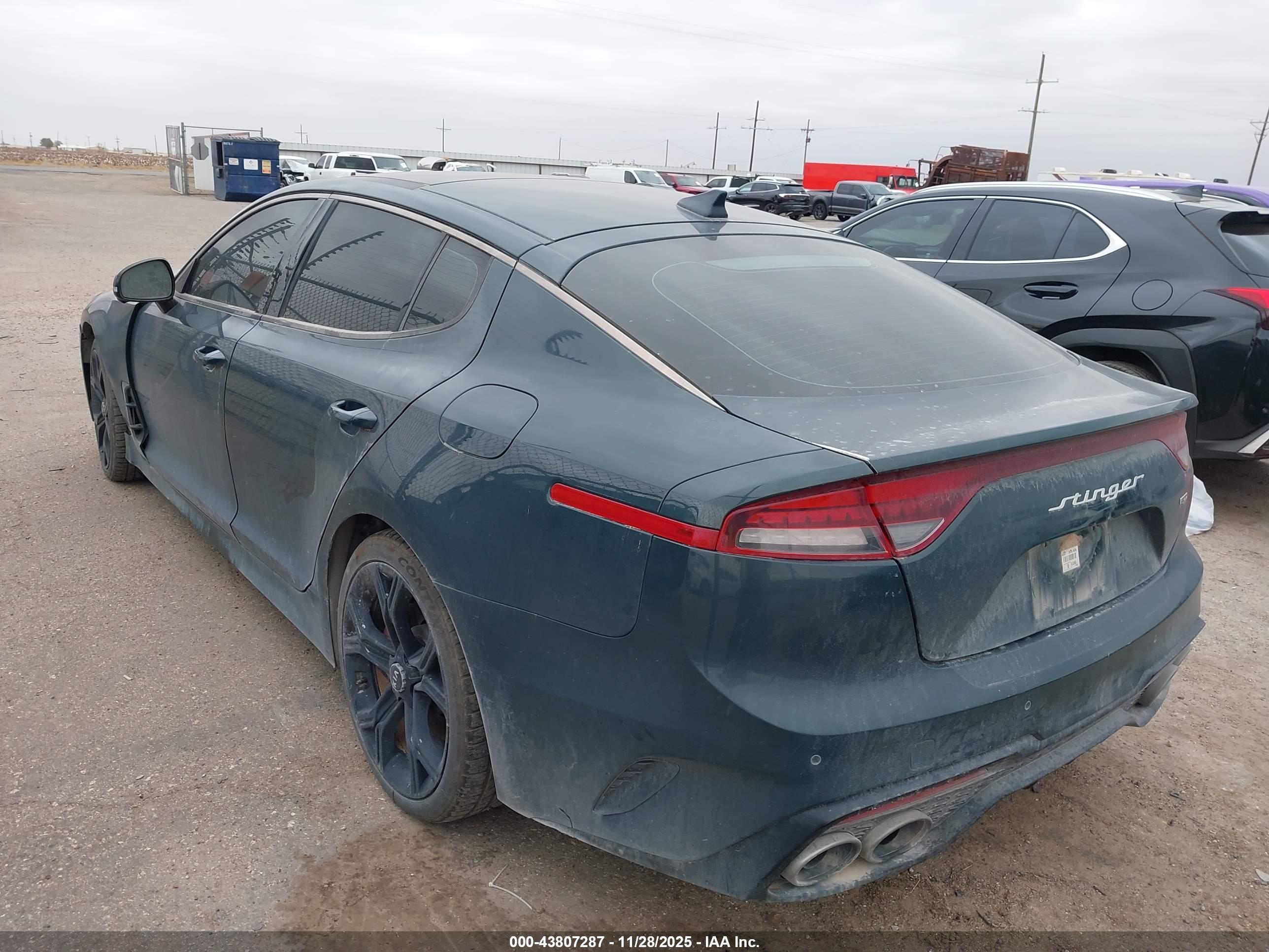 KIA STINGER image 3