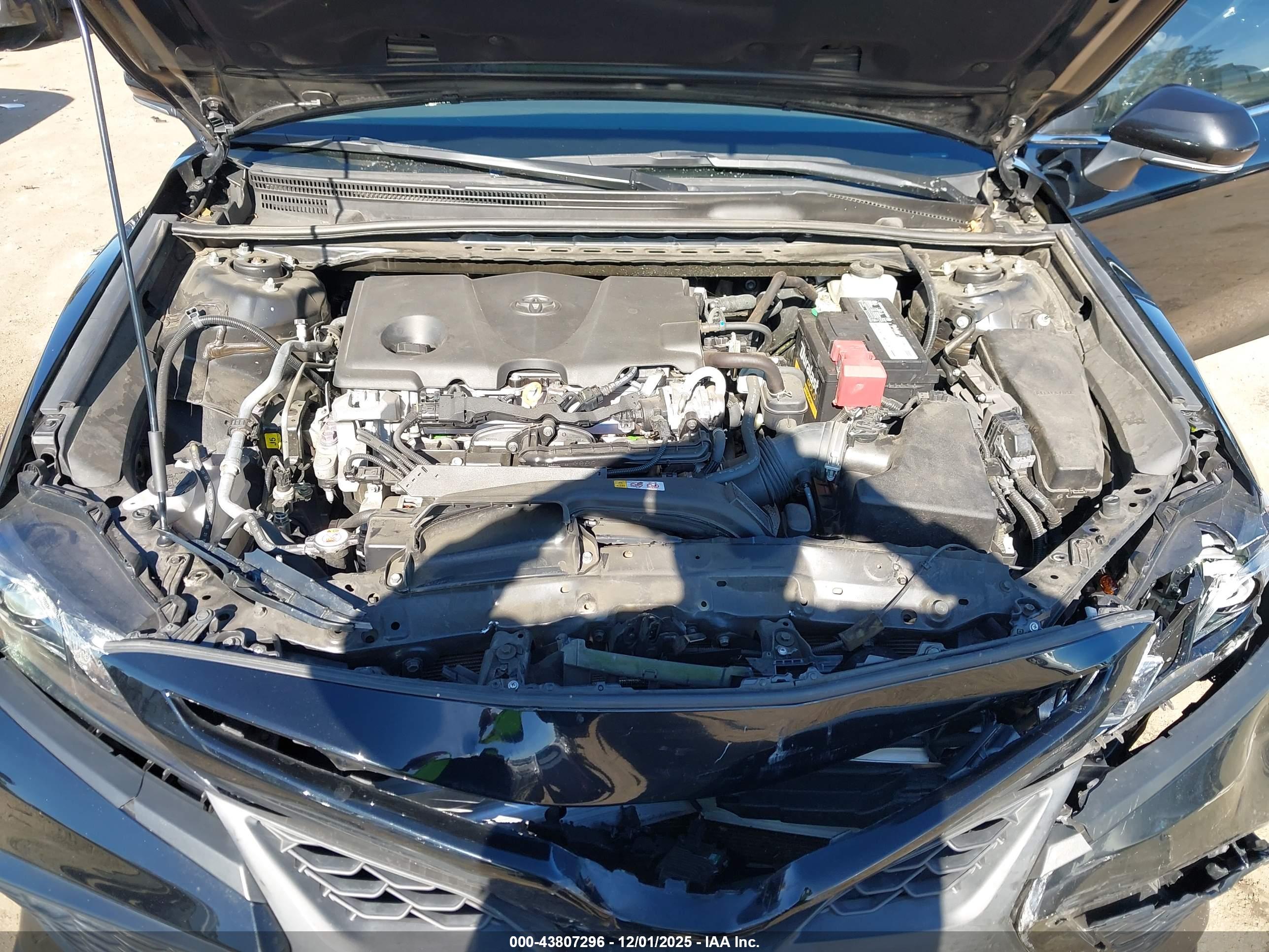 TOYOTA CAMRY image 10