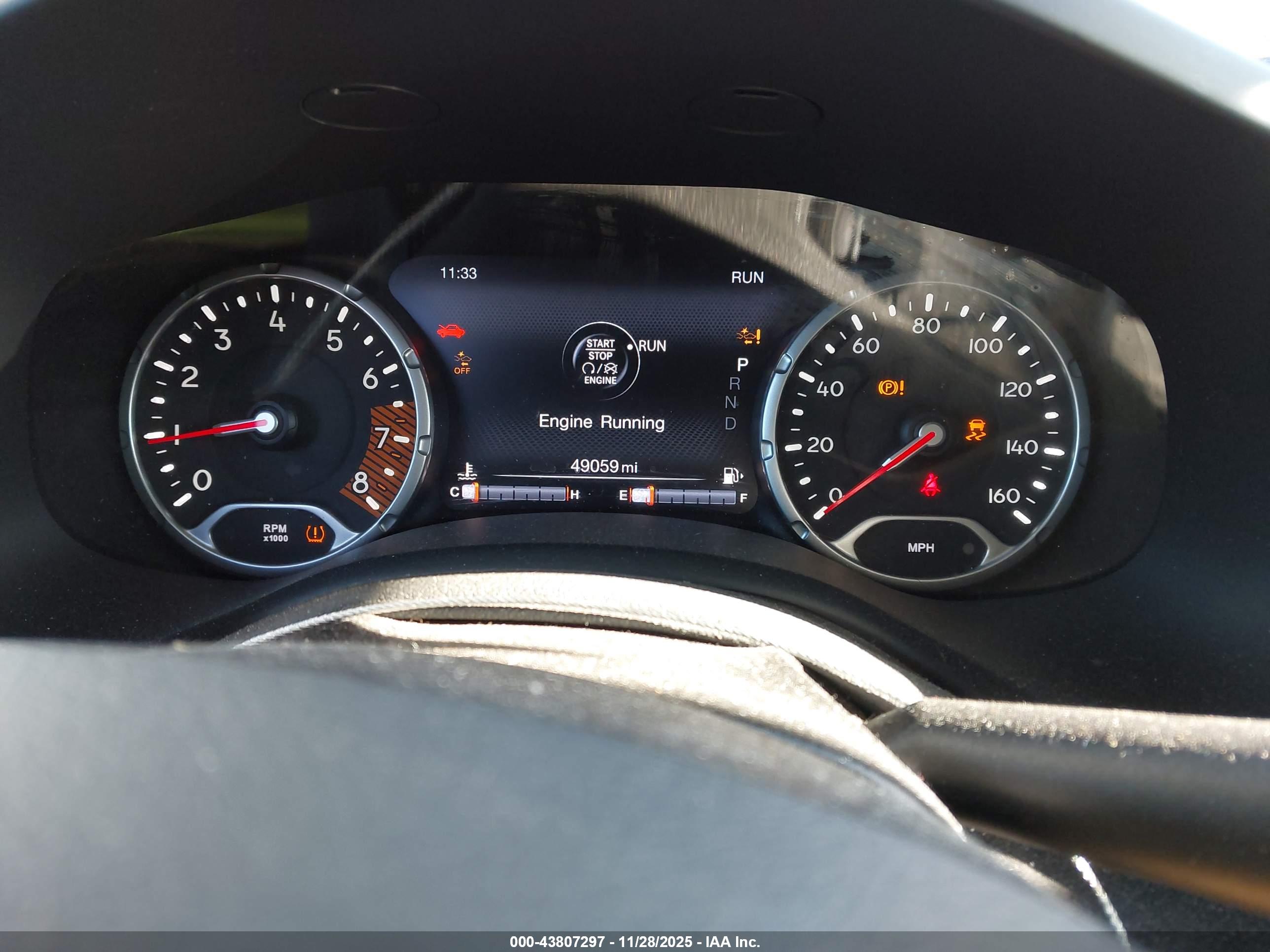 JEEP RENEGADE image 7