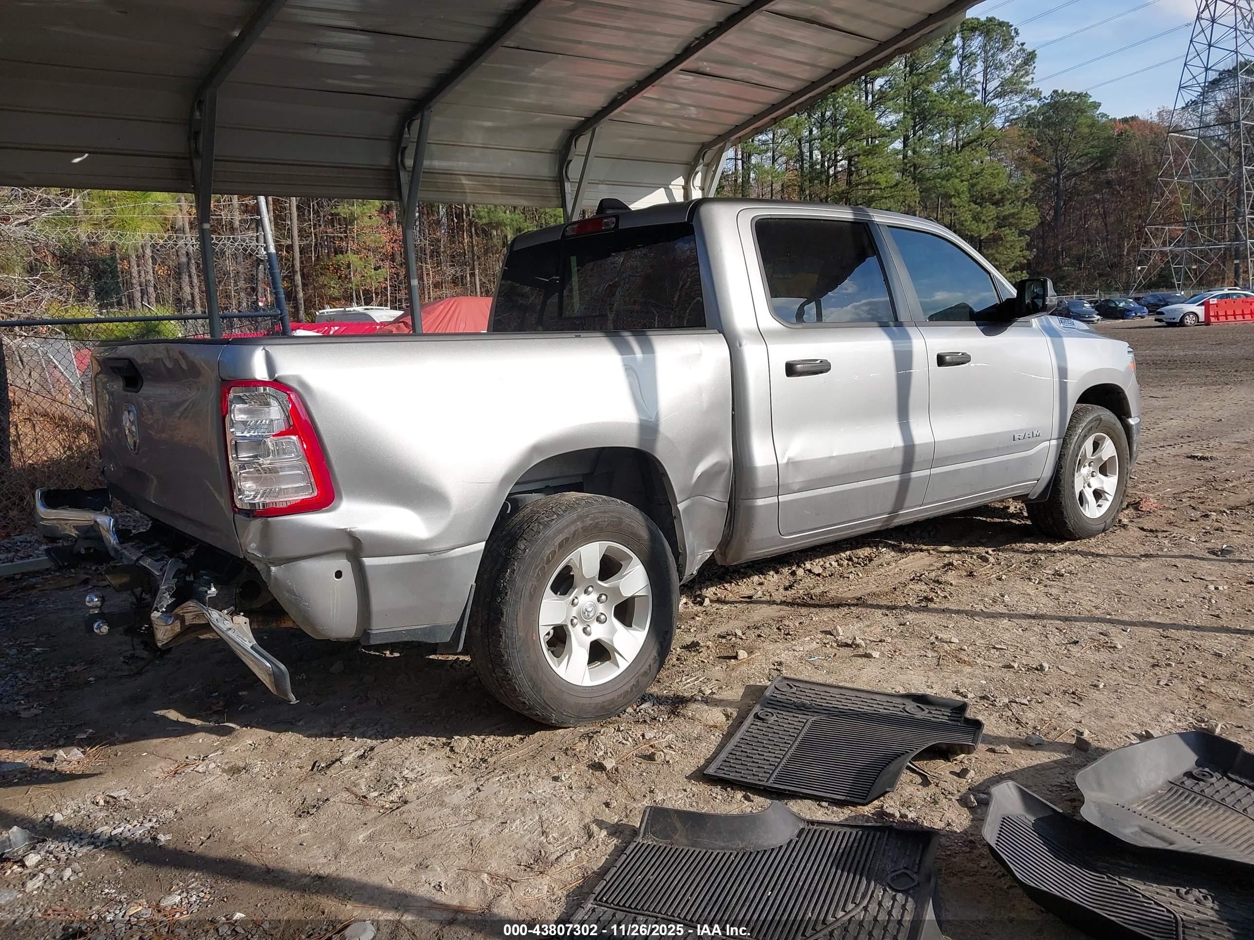 RAM 1500 image 4