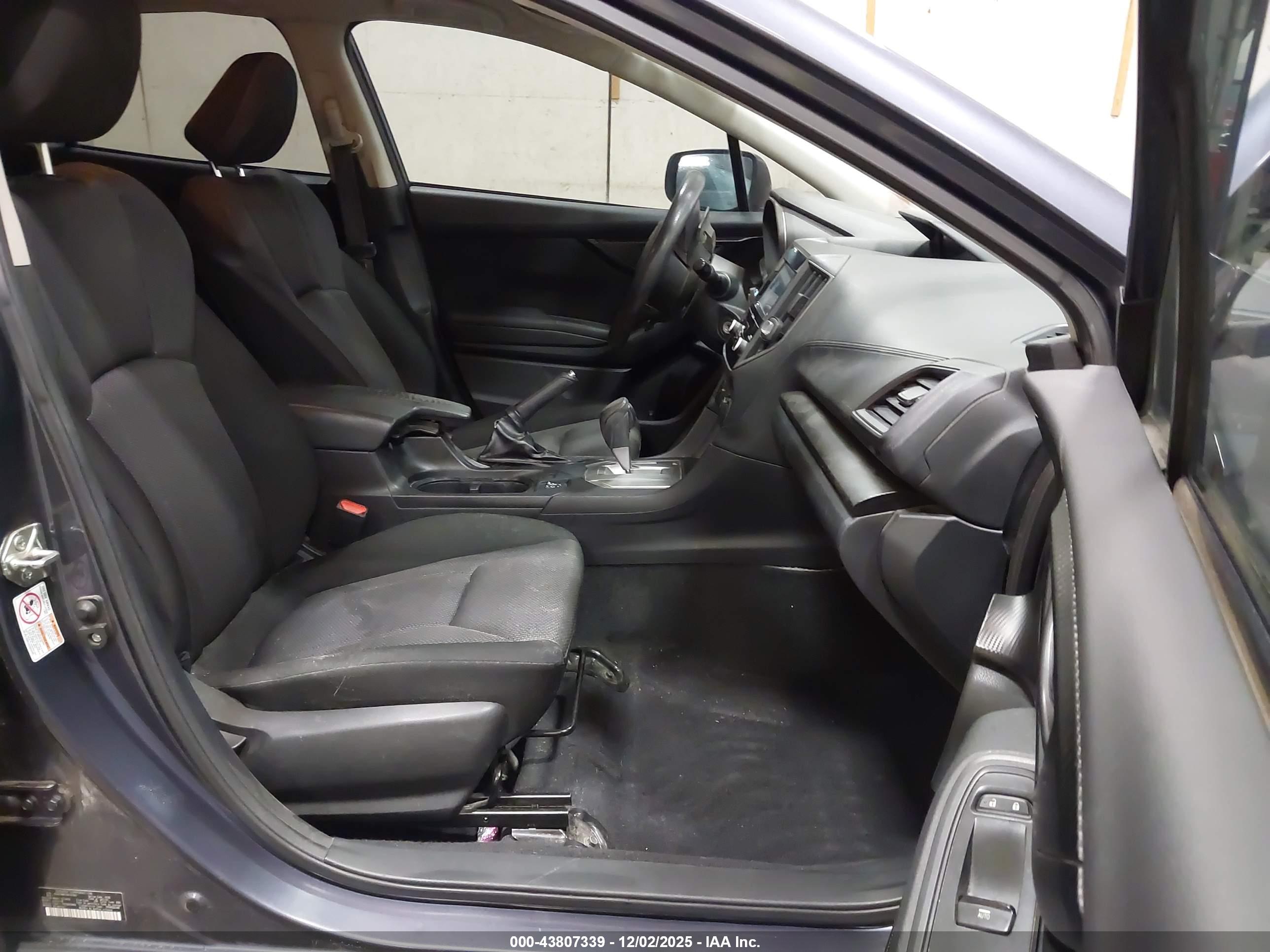 SUBARU IMPREZA image 5