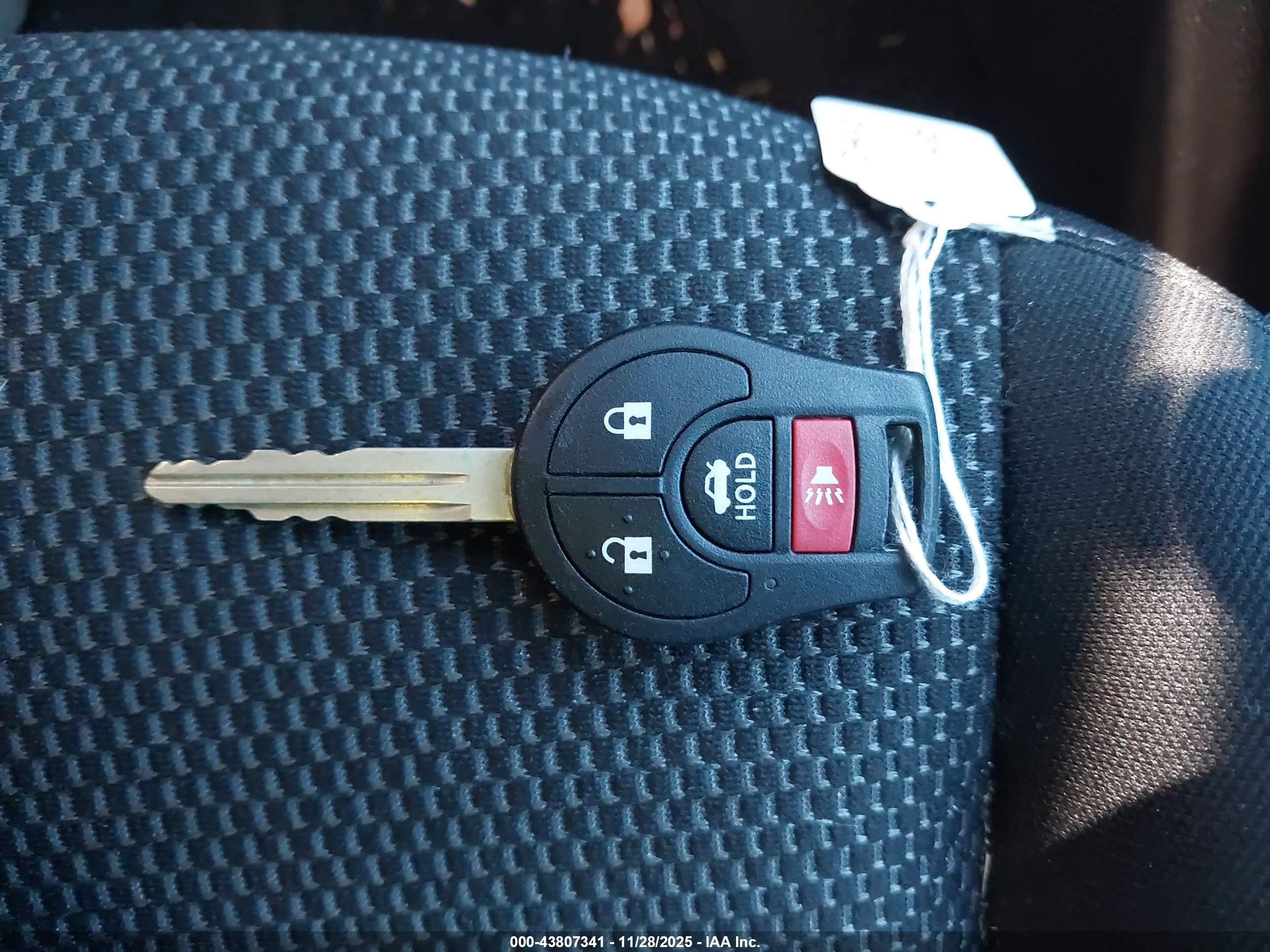 NISSAN SENTRA image 11