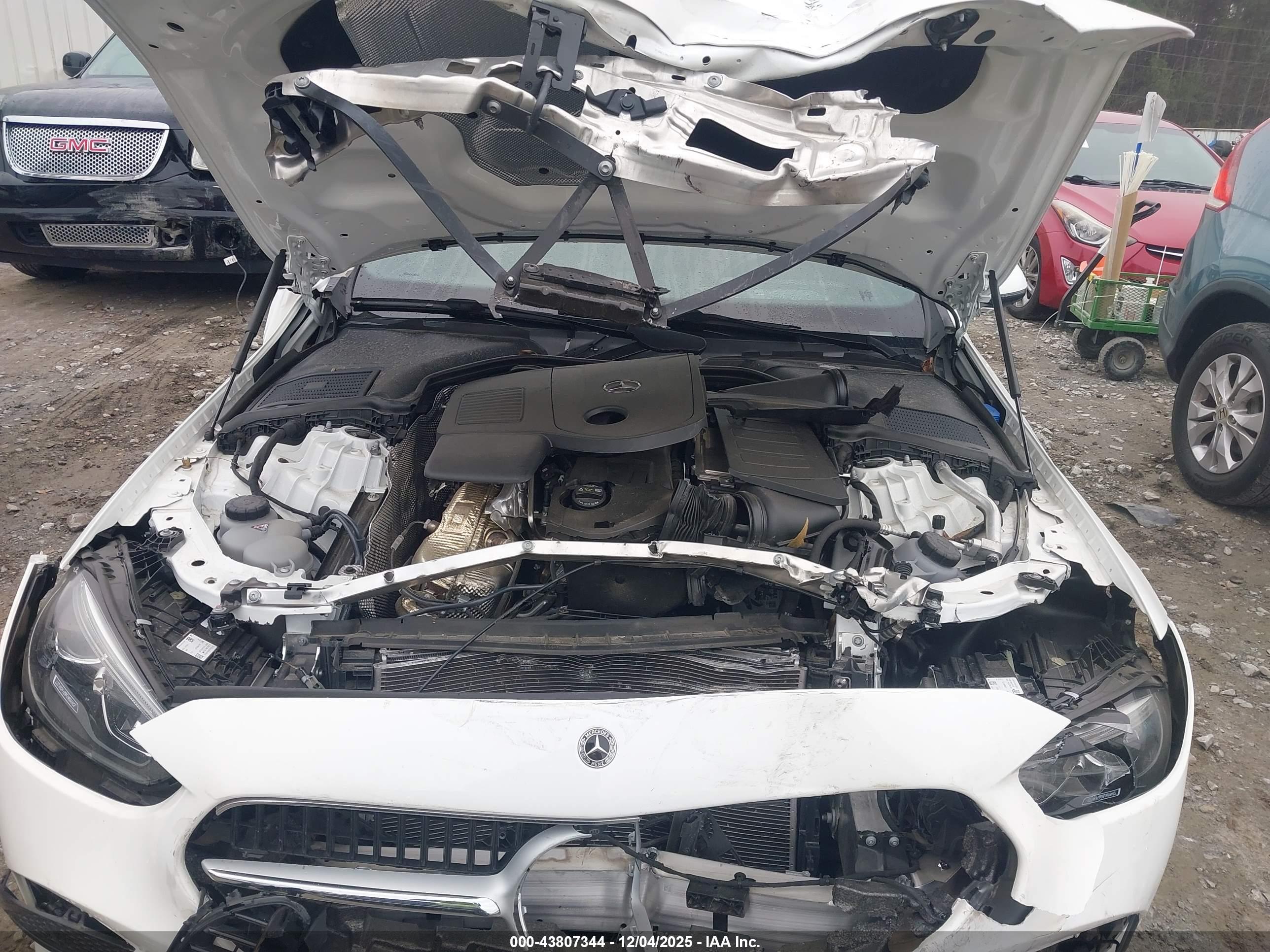 MERCEDES-BENZ C image 10