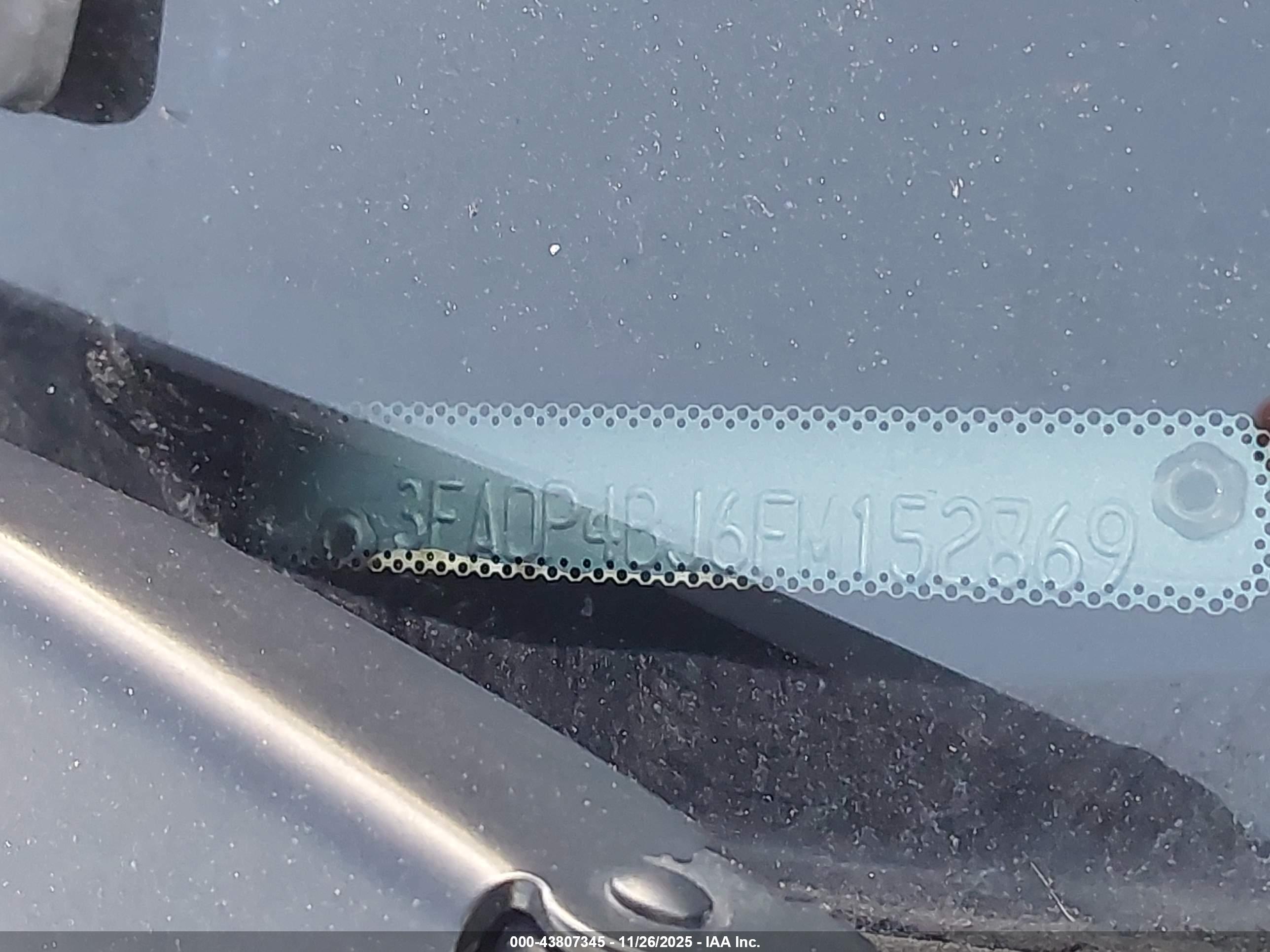 FORD FIESTA image 9