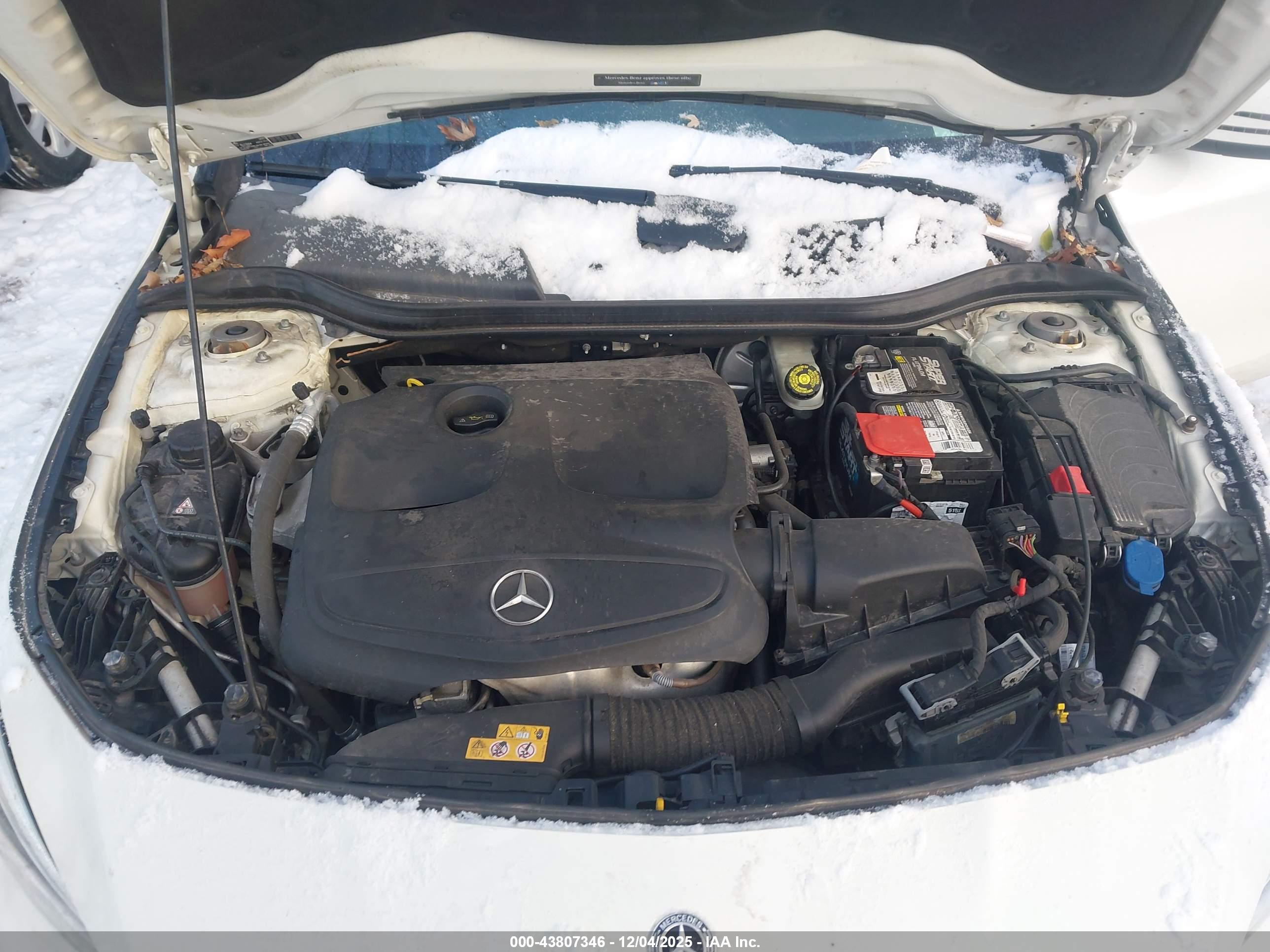 MERCEDES-BENZ CLA image 10