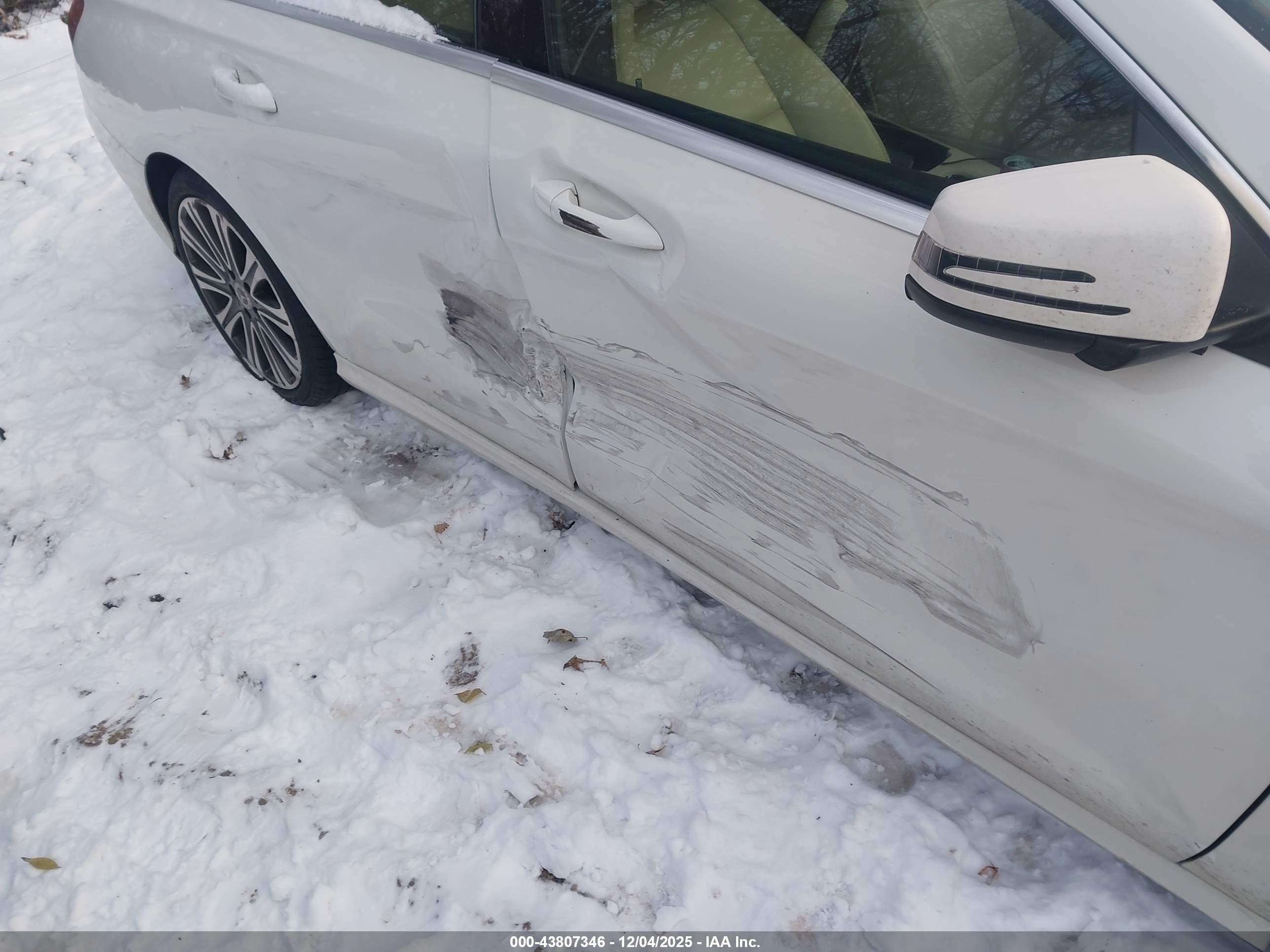 MERCEDES-BENZ CLA image 6