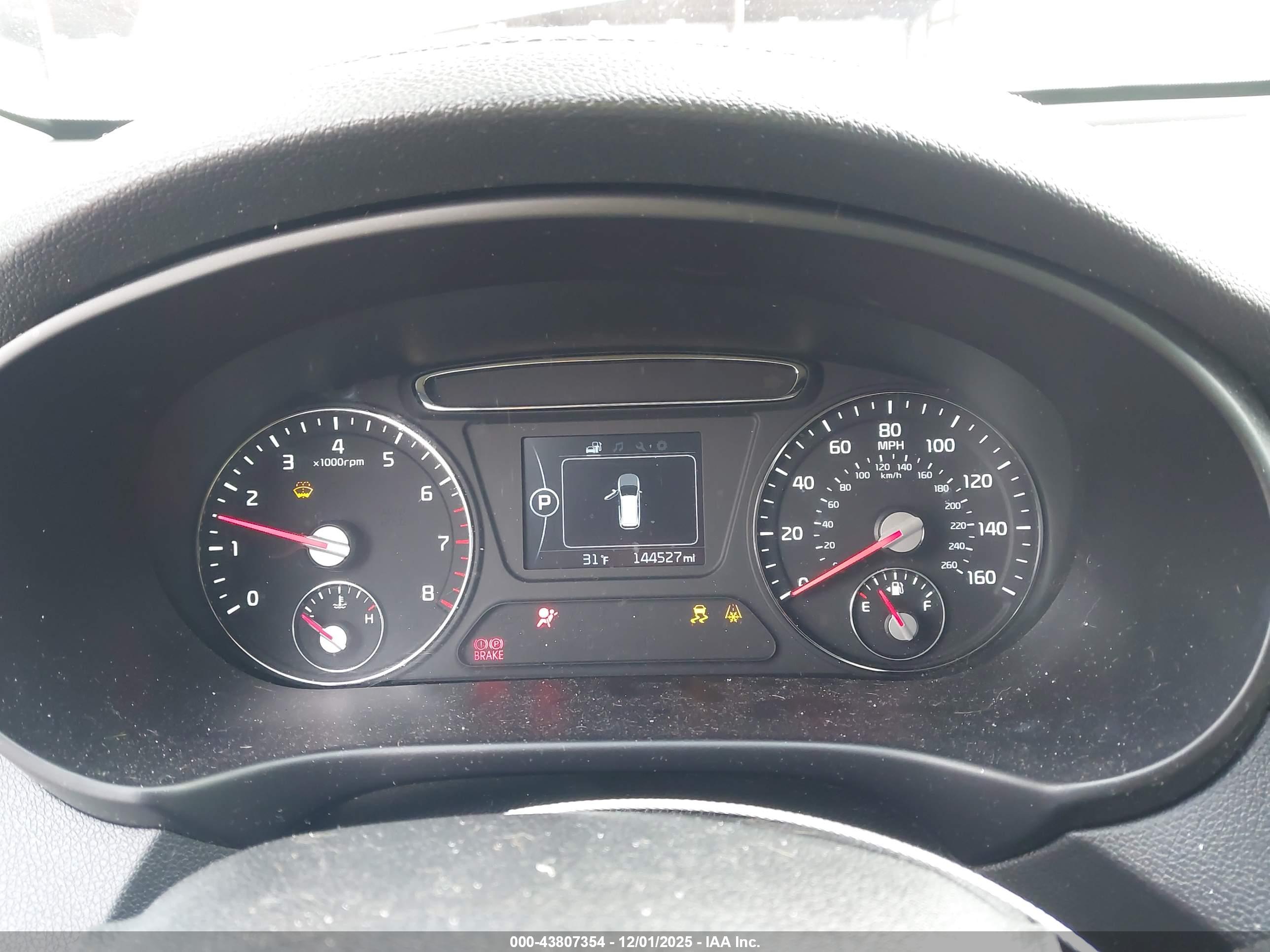 KIA SORENTO image 7