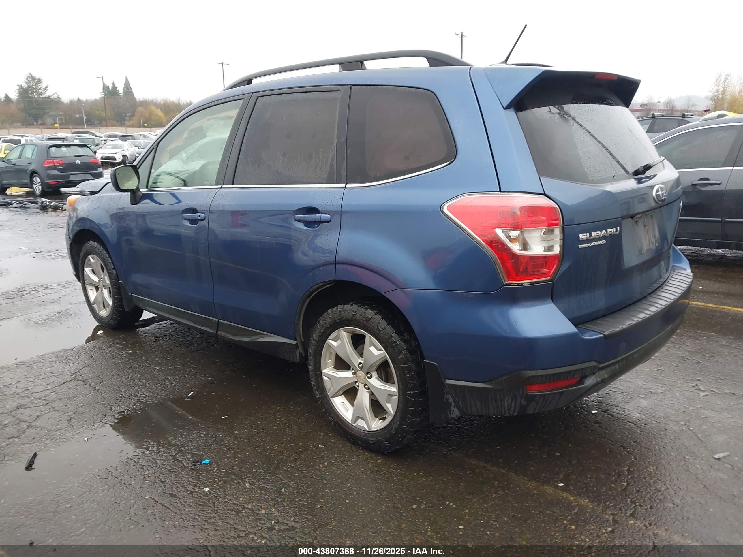 SUBARU FORESTER image 3