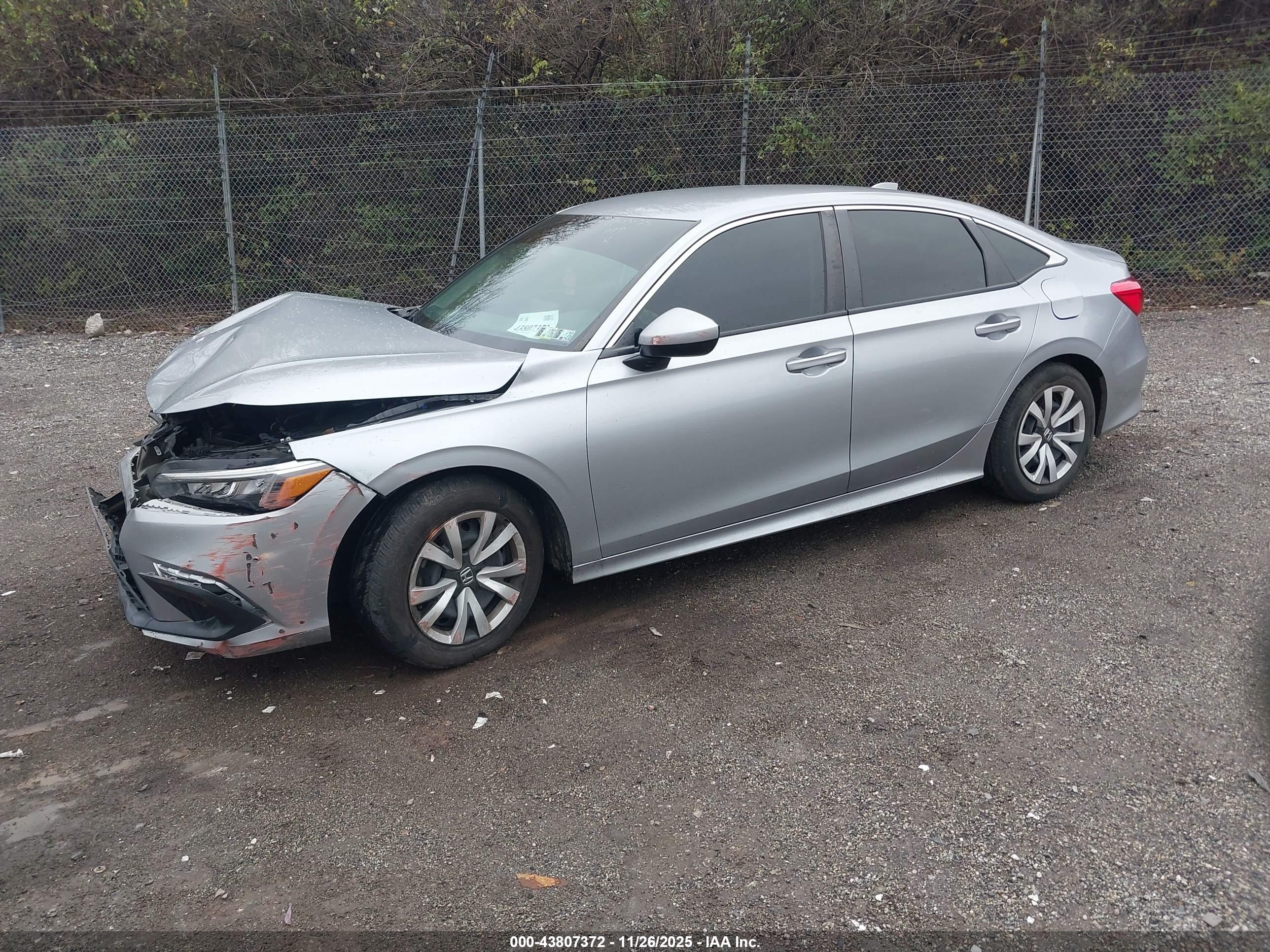 HONDA CIVIC image 2