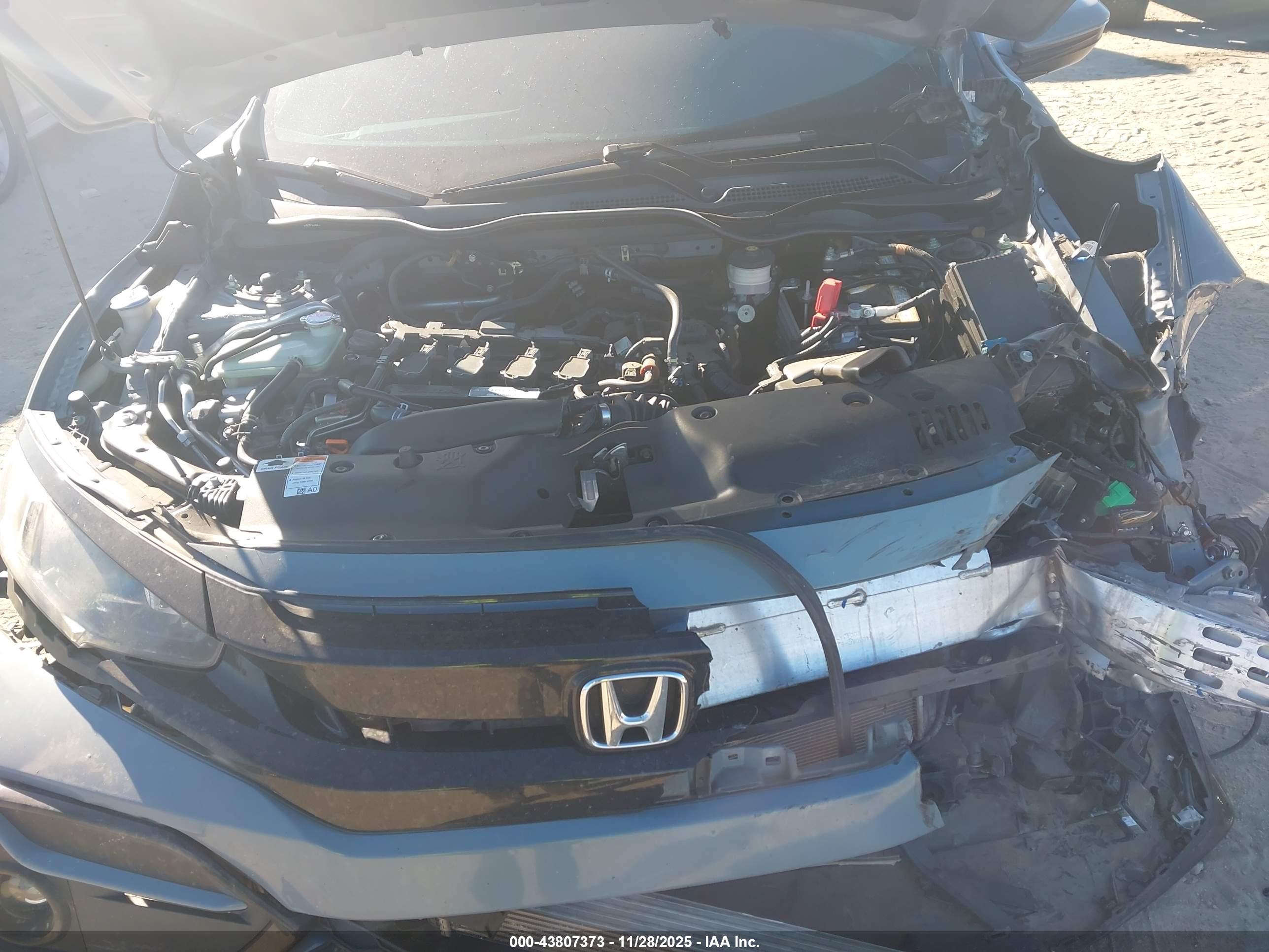 HONDA CIVIC image 10