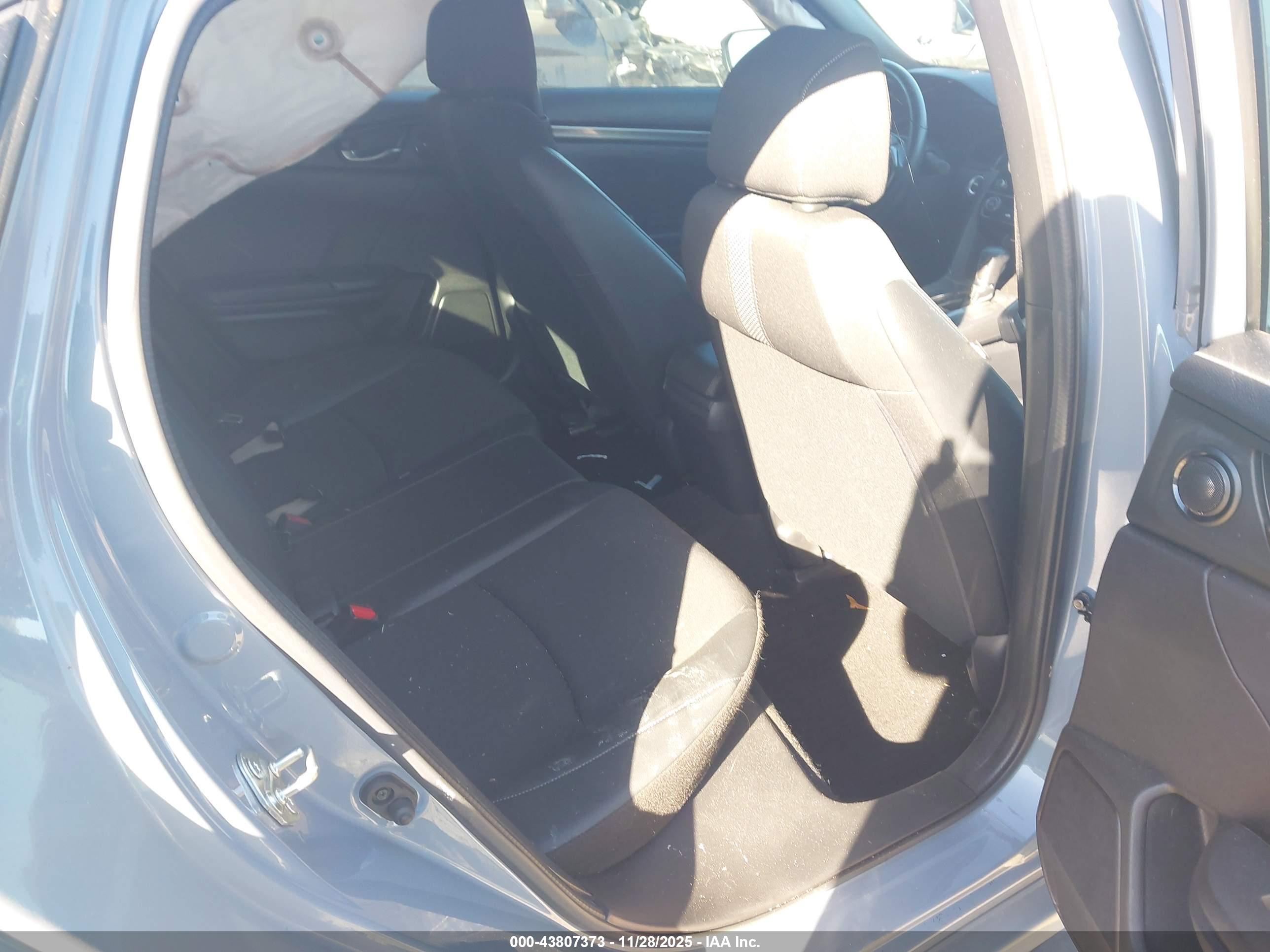 HONDA CIVIC image 8