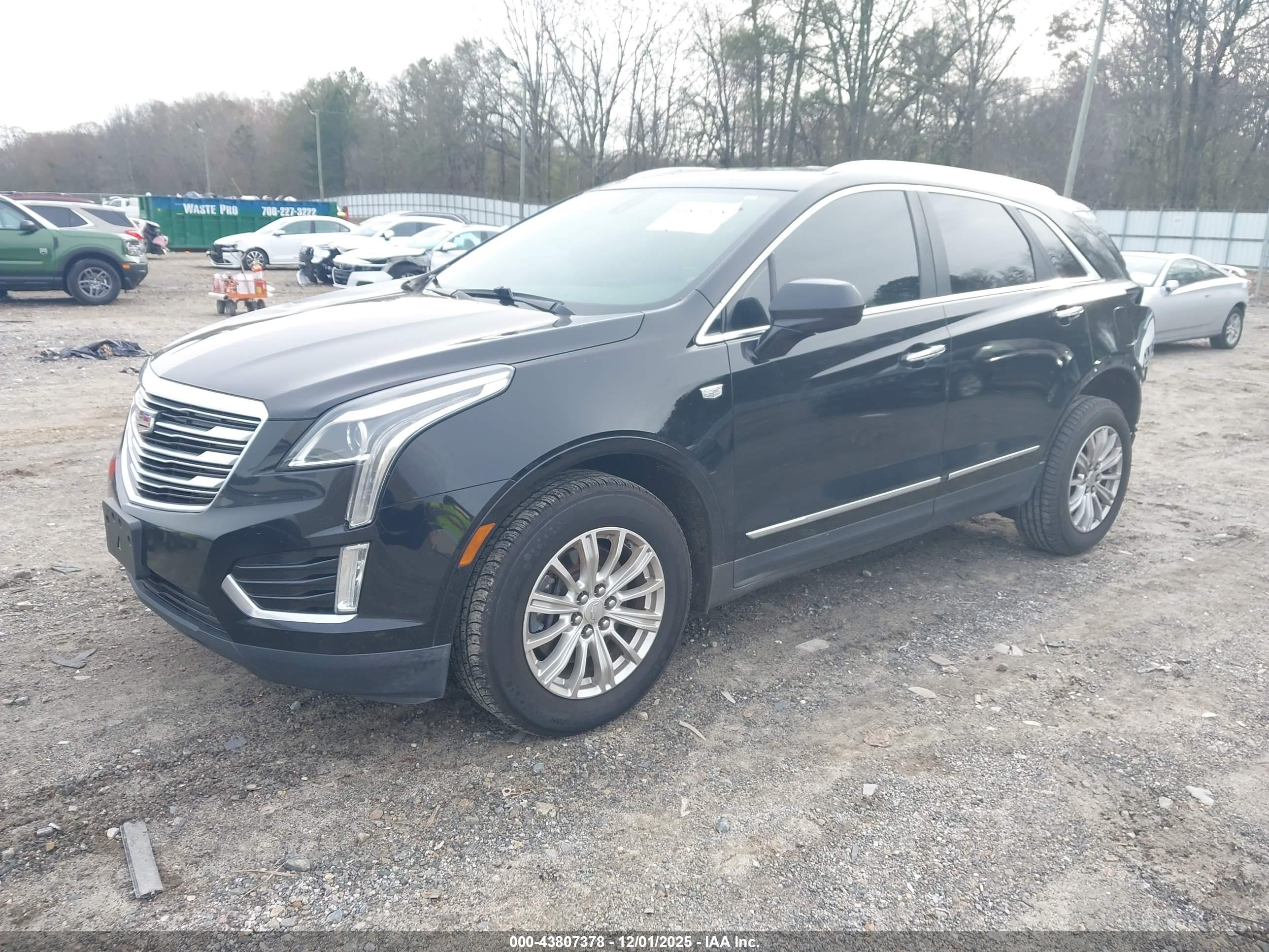 CADILLAC XT5 image 2