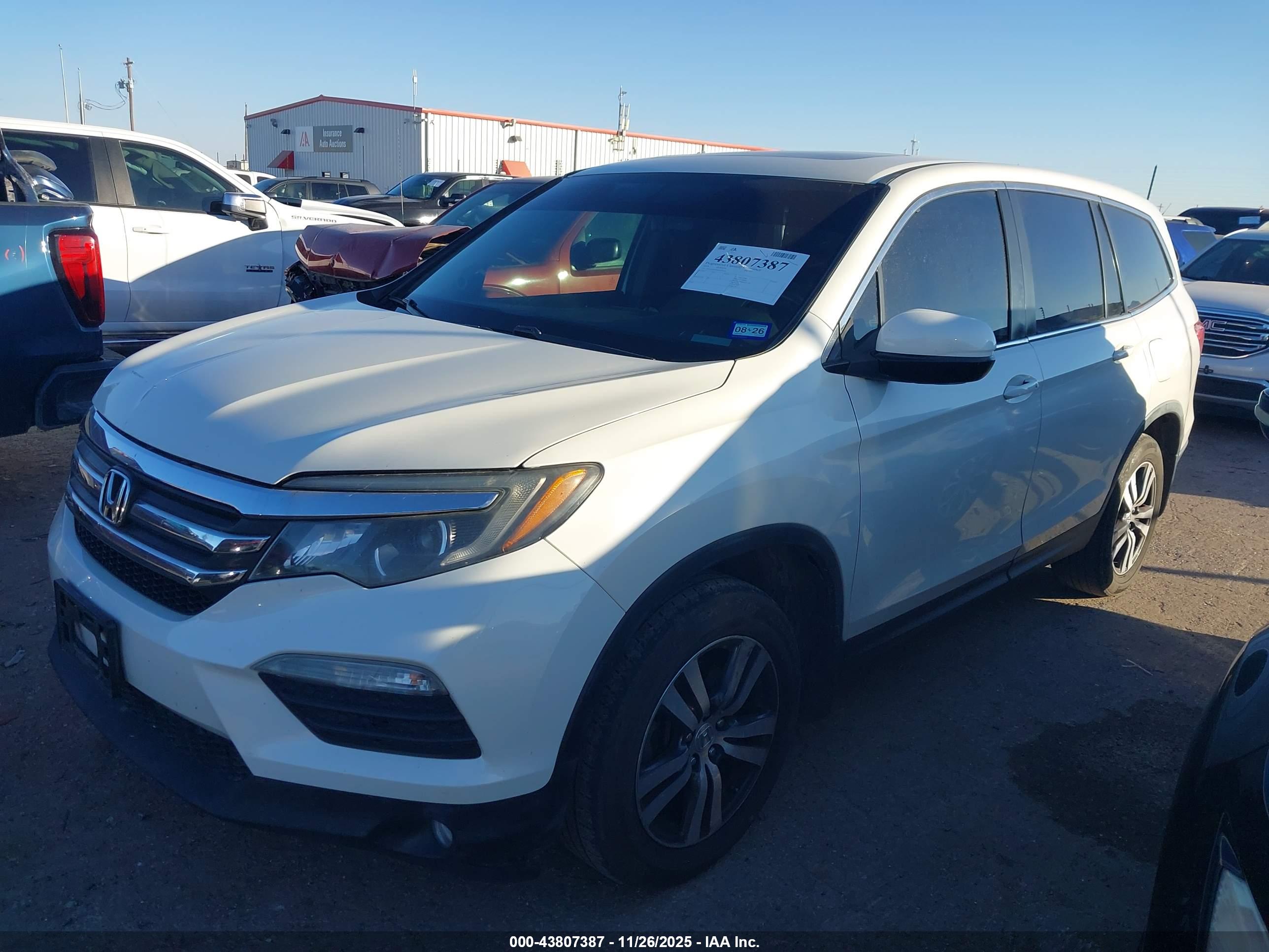 HONDA PILOT image 2
