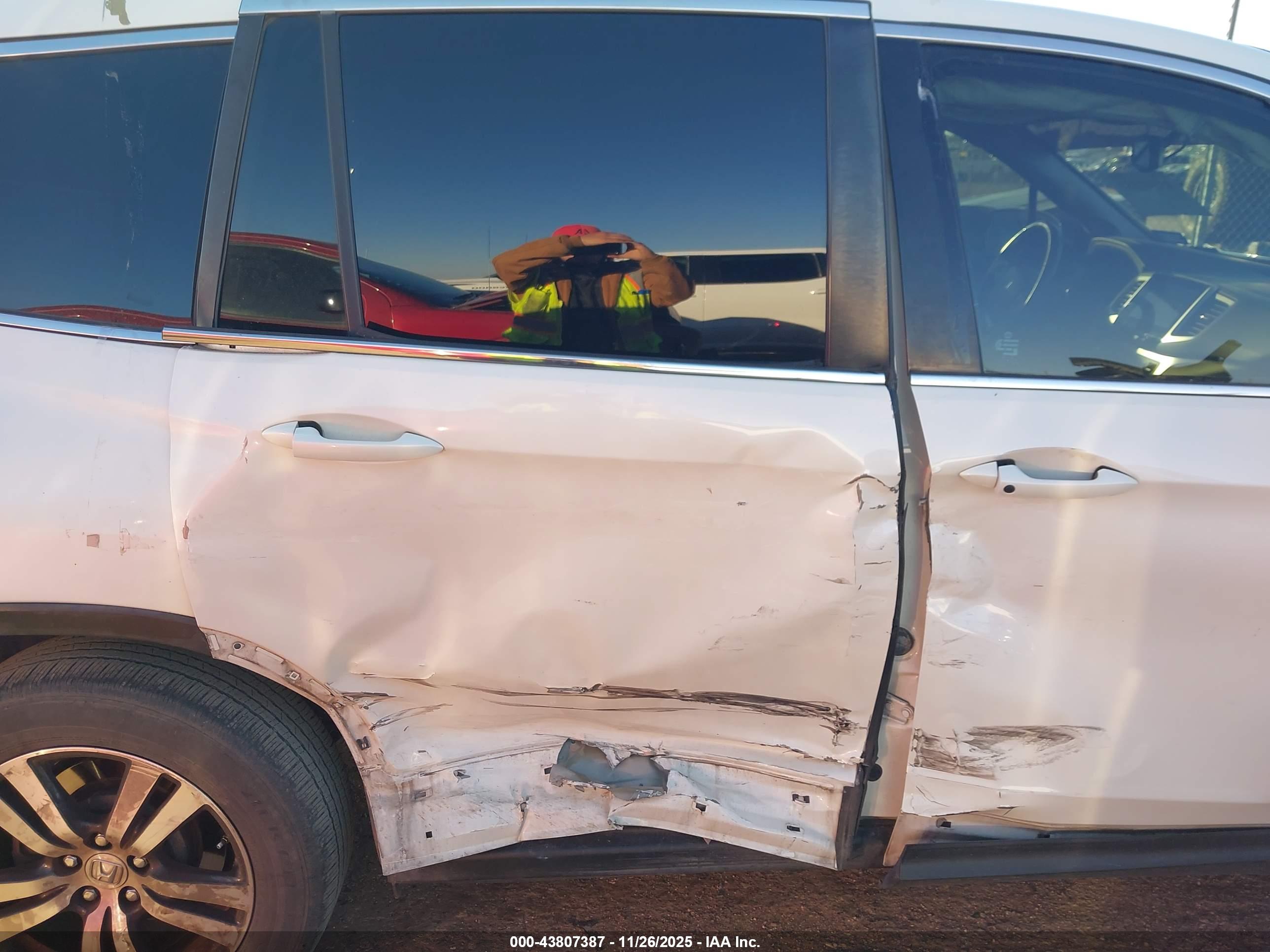 HONDA PILOT image 6