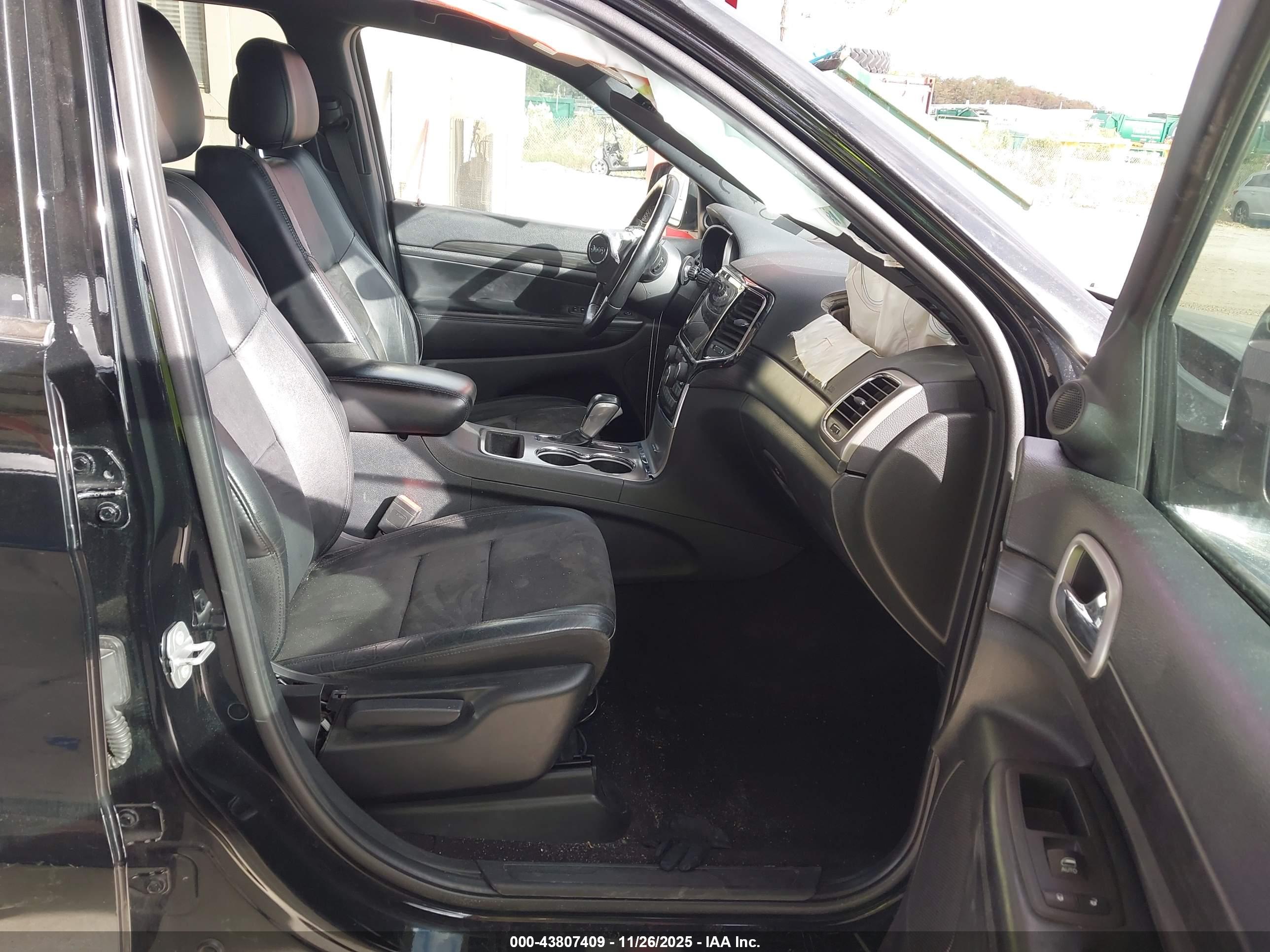JEEP GRAND image 5