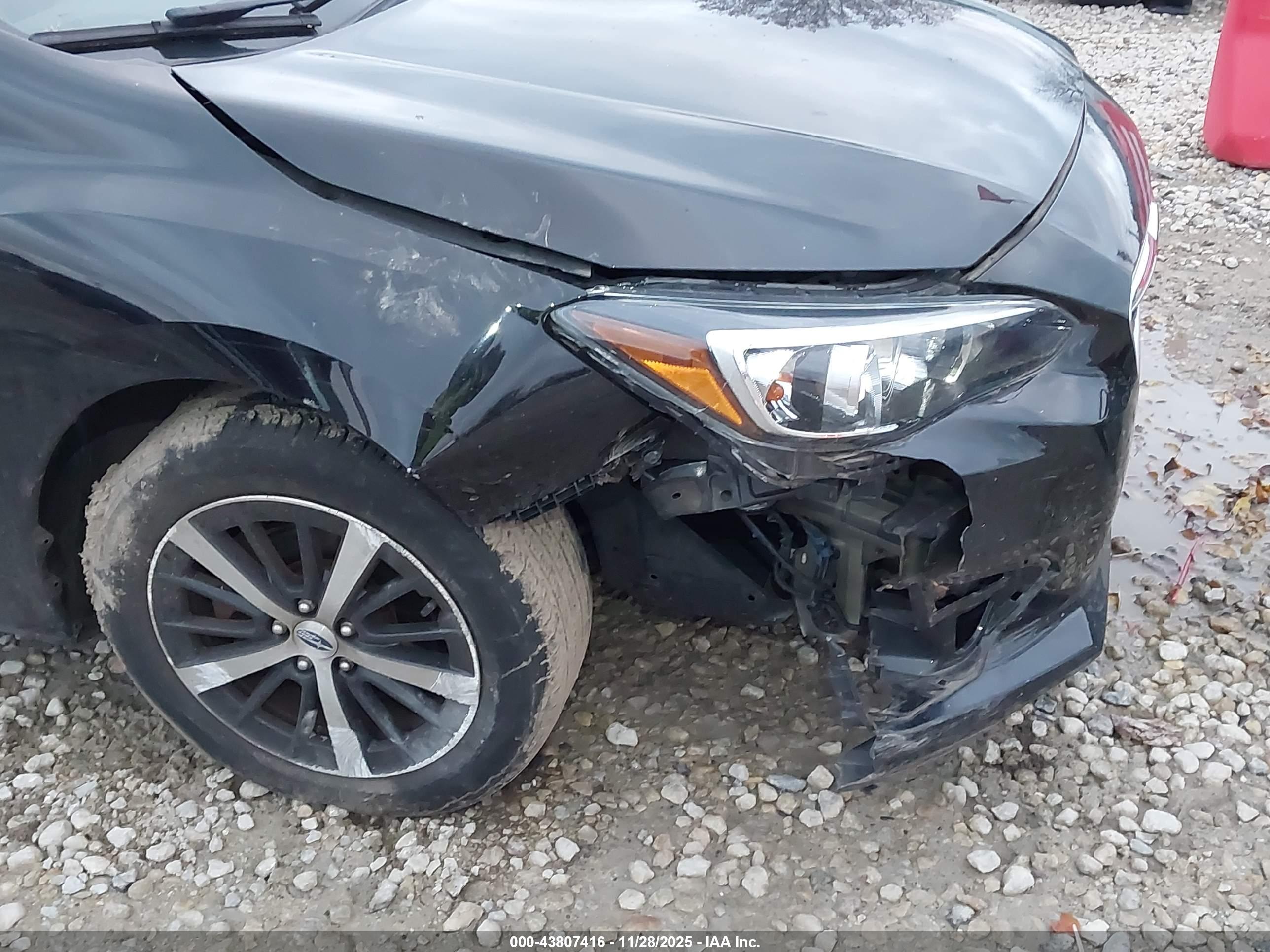SUBARU IMPREZA image 6