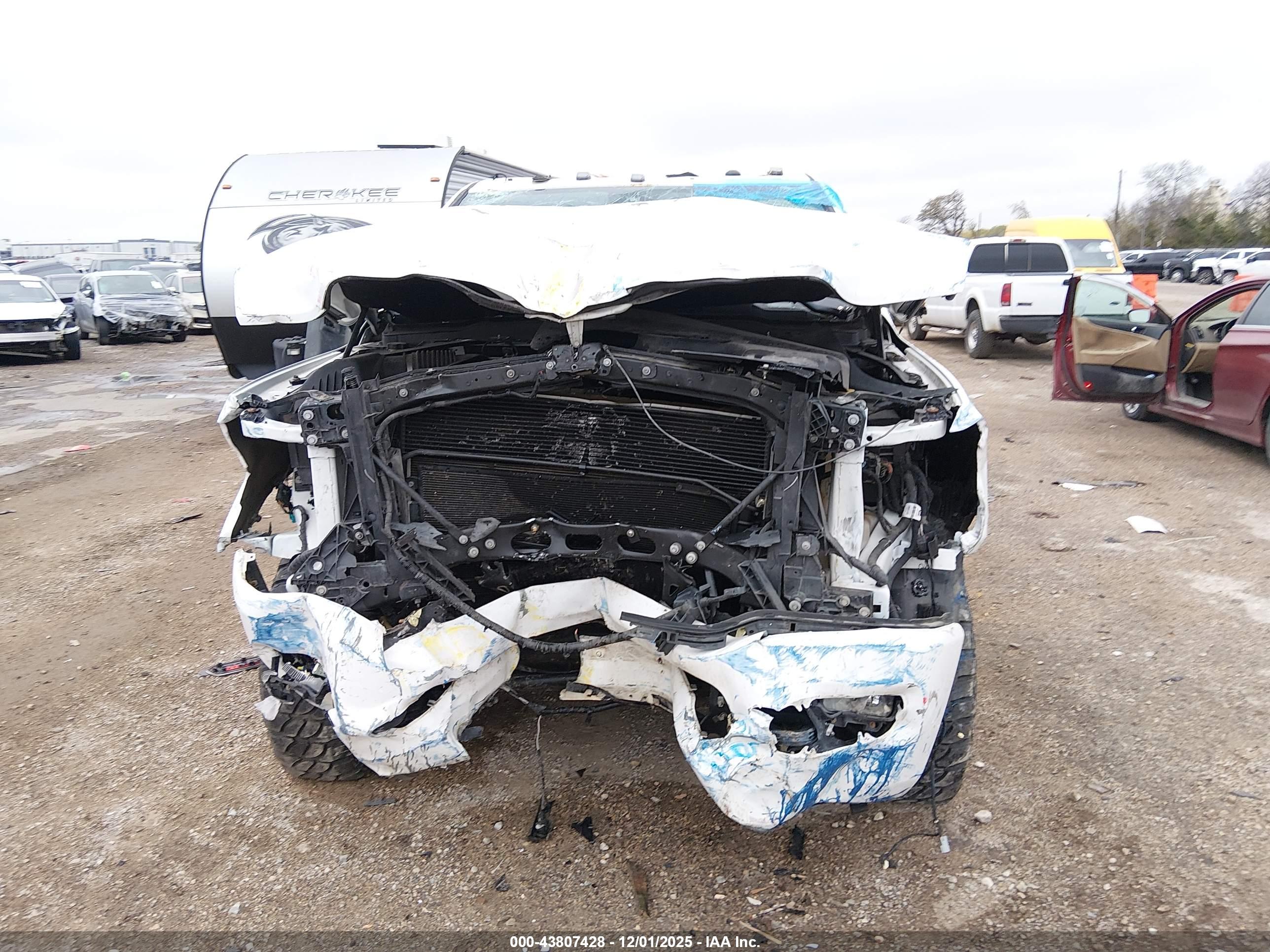RAM 2500 image 6