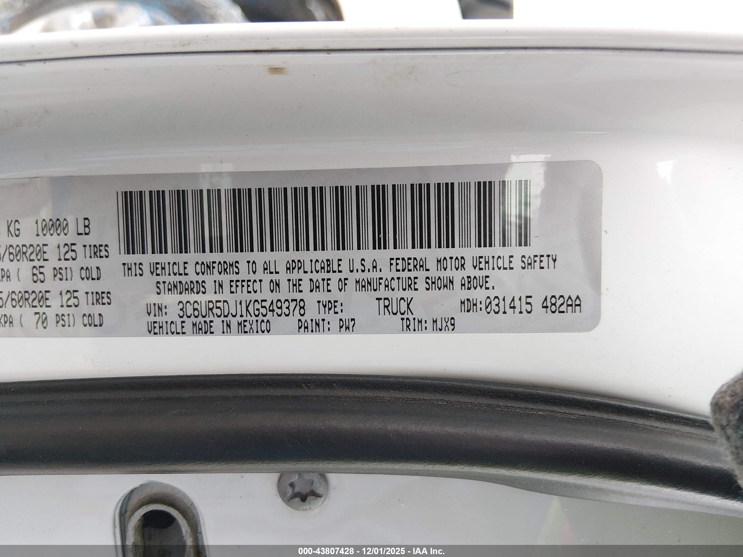 RAM 2500 image 9