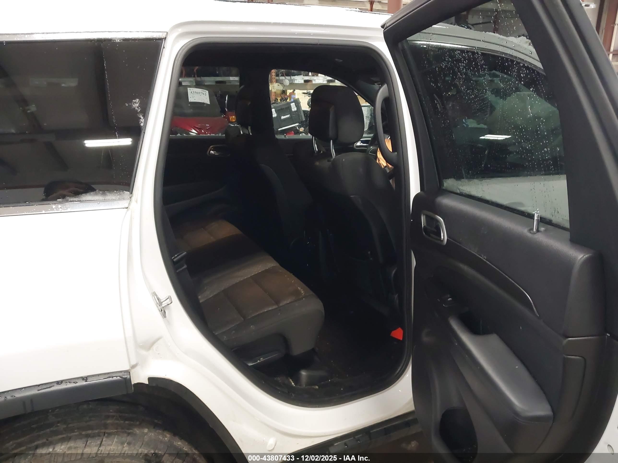 JEEP GRAND image 8