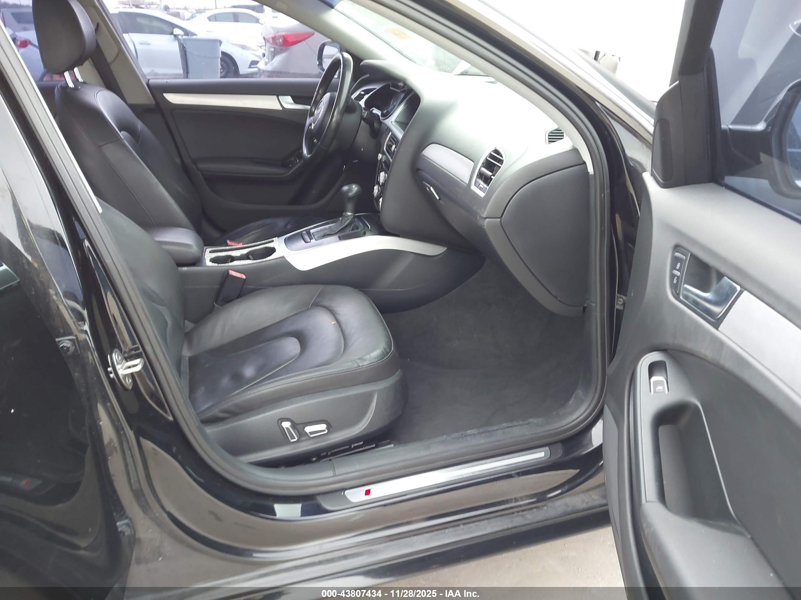 AUDI A4 image 5