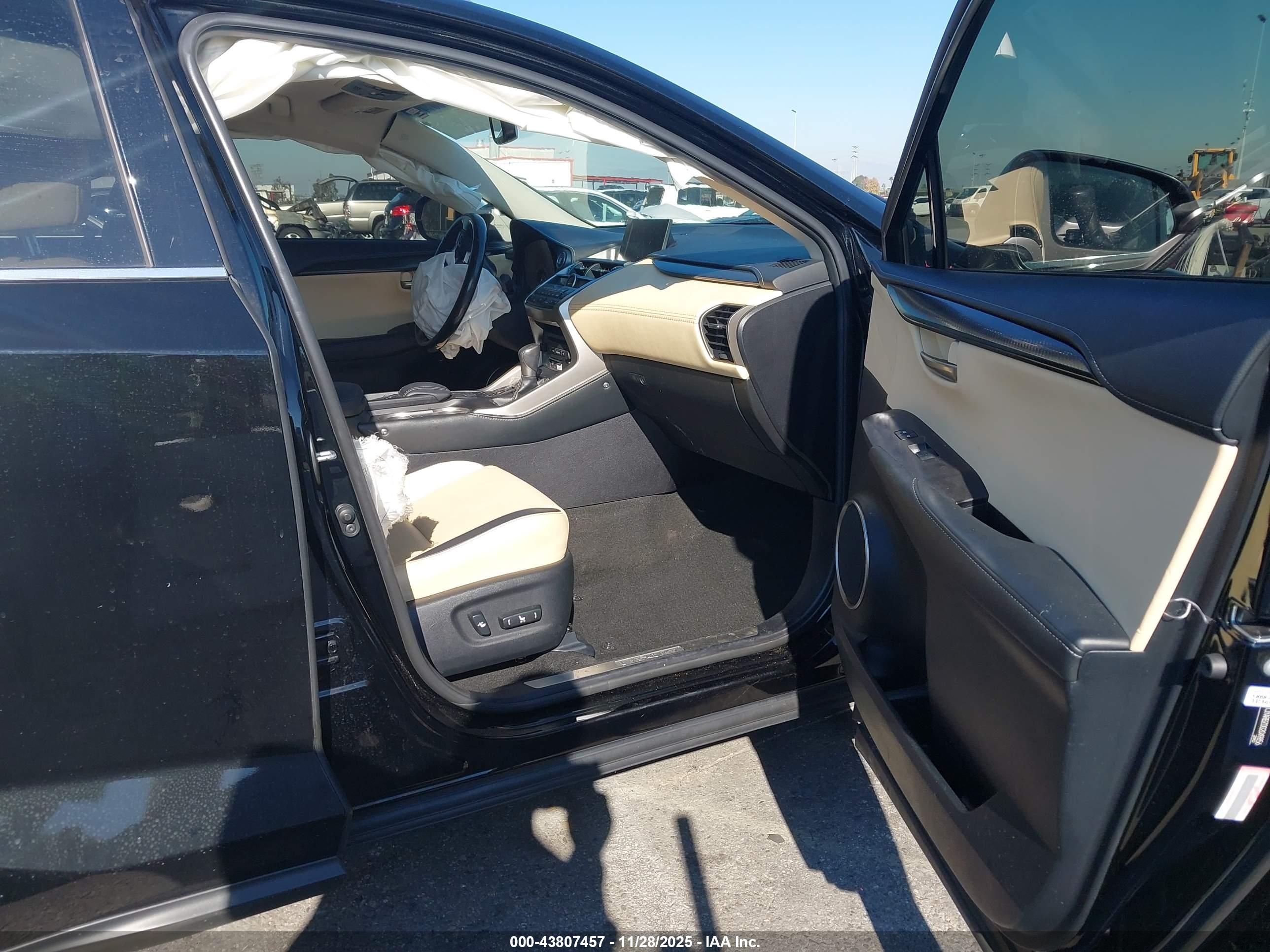 LEXUS NX image 5