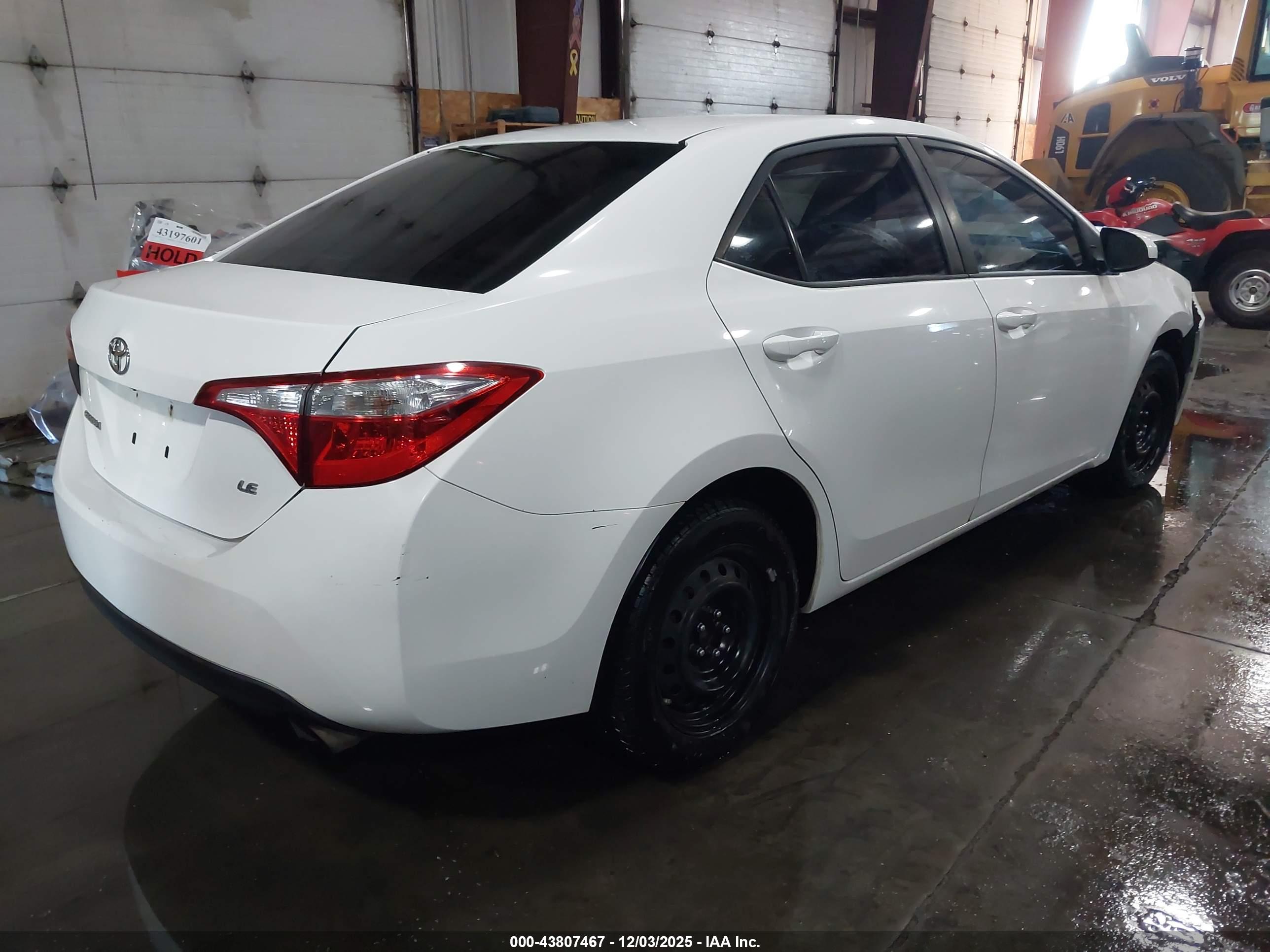 TOYOTA COROLLA image 4