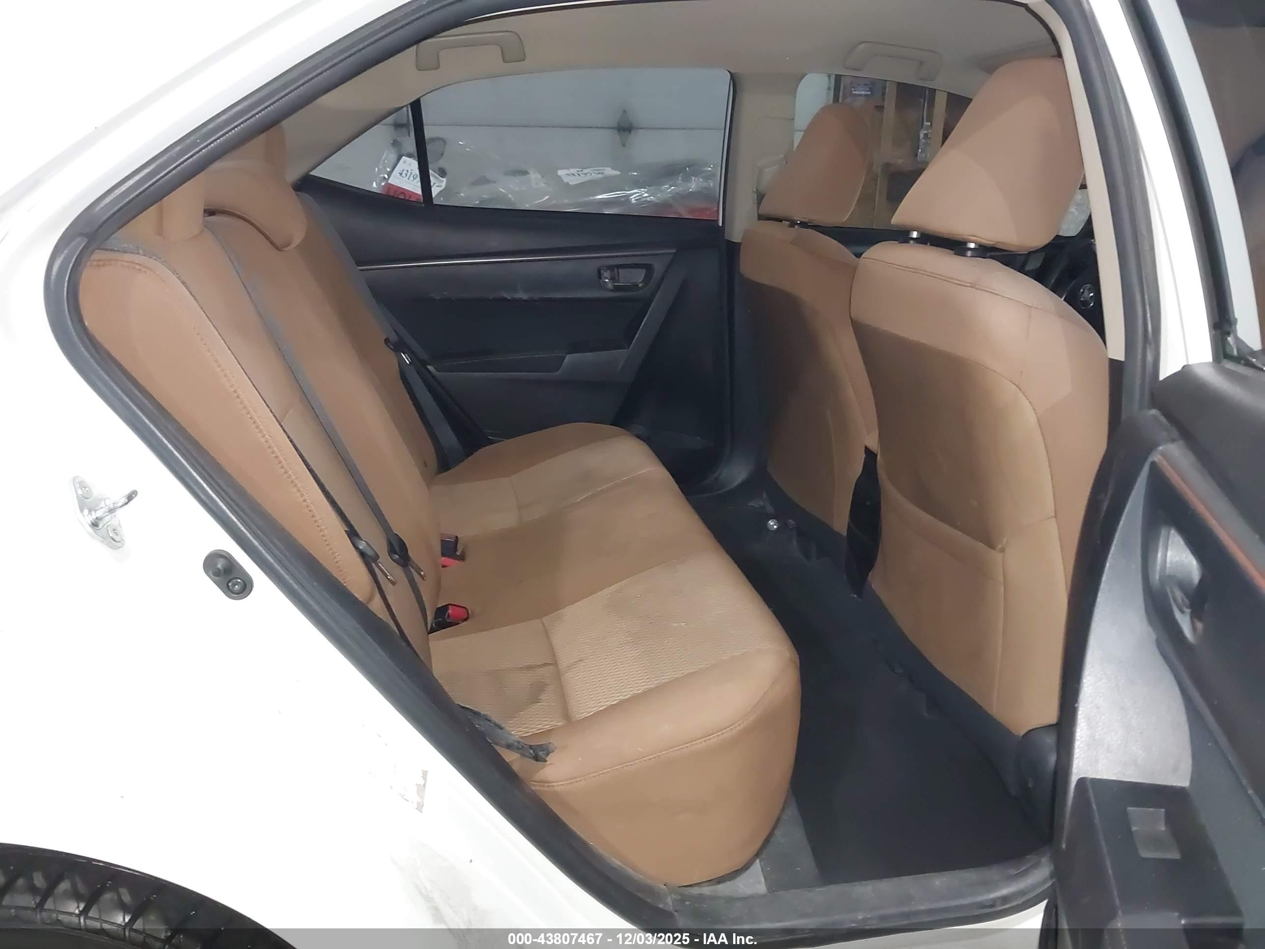TOYOTA COROLLA image 8